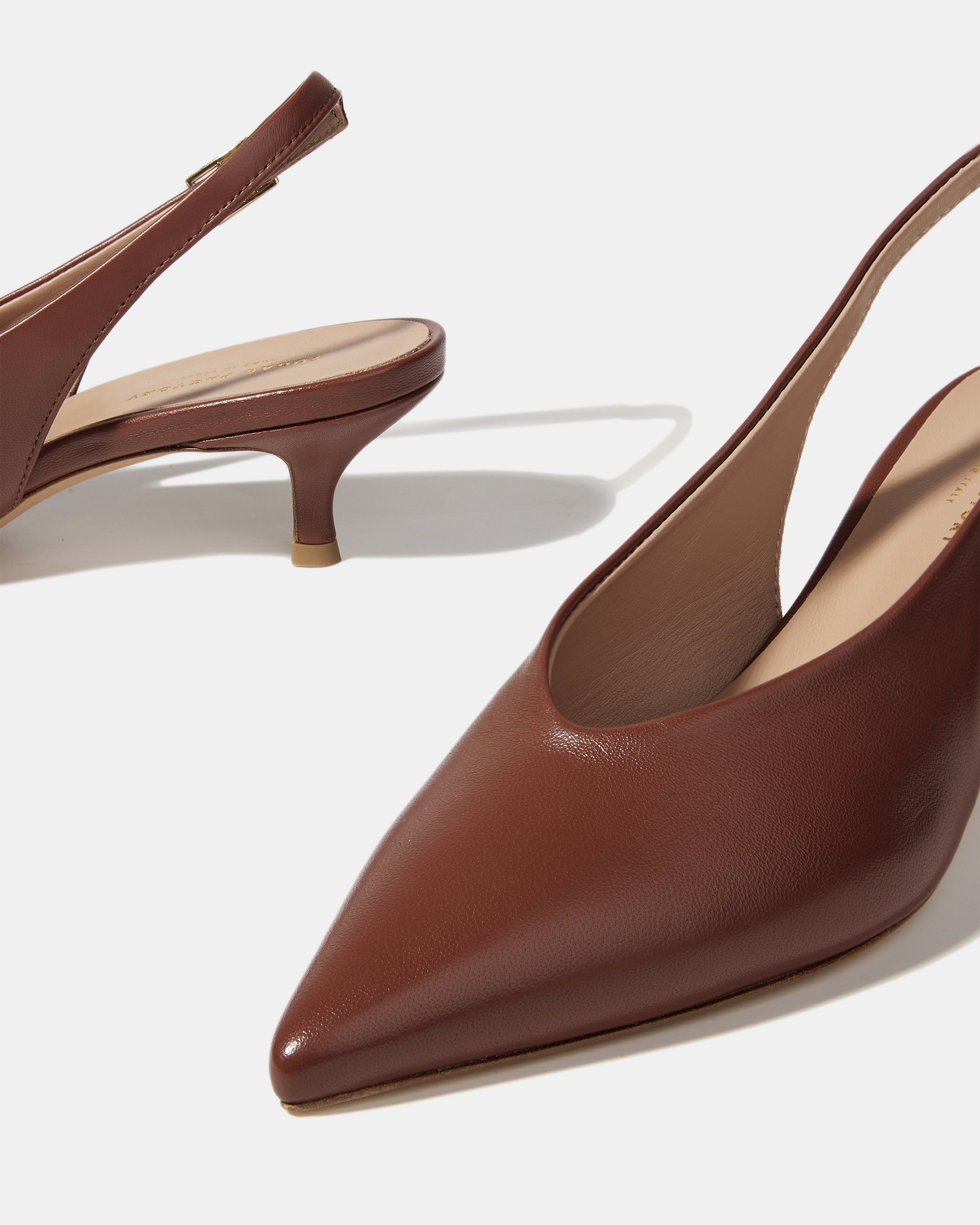 Коричневые туфли-слинбэк на тонком каблуке из натуральной кожи - Image 5 of 5
