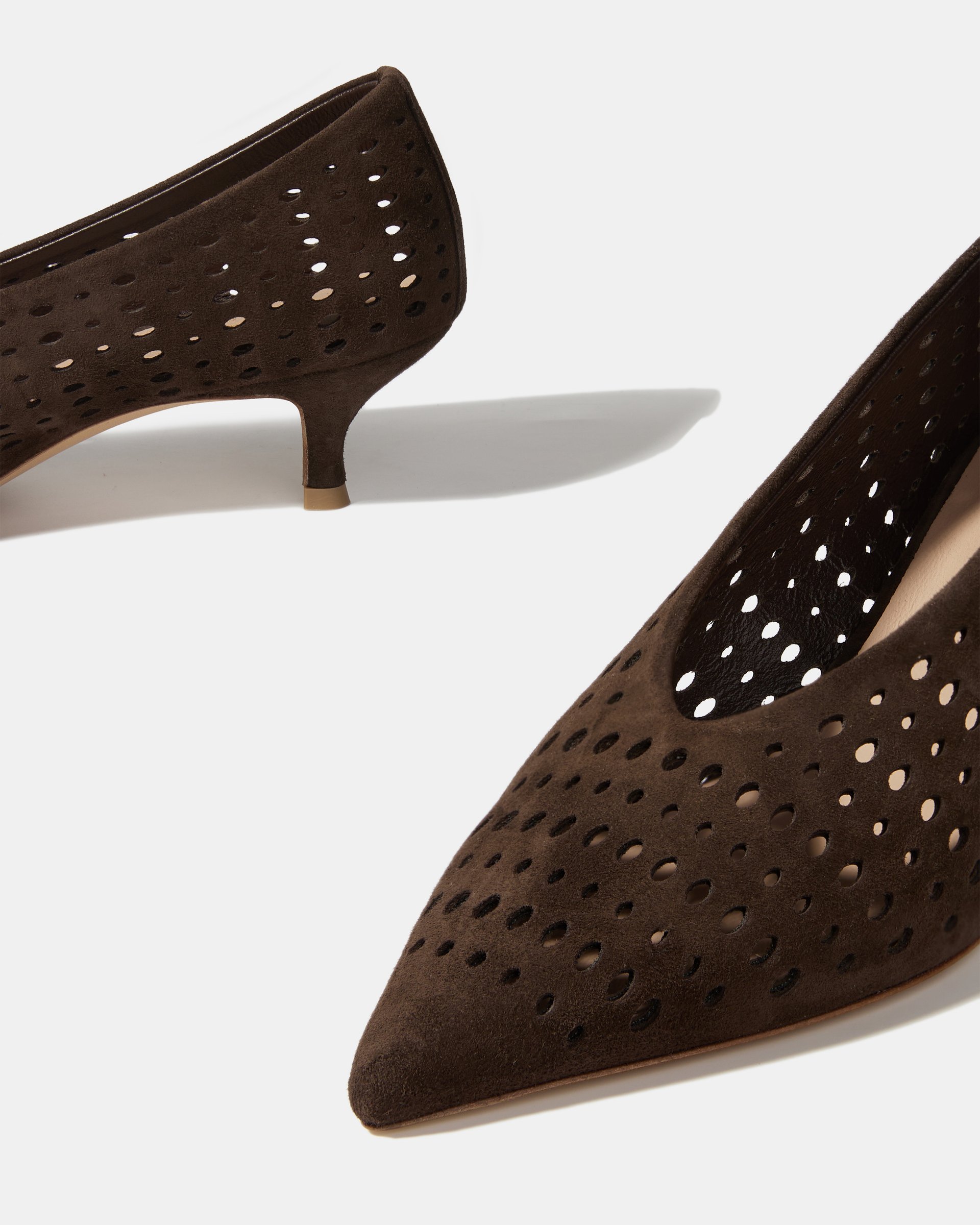 Коричневые замшевые туфли с перфорацией - Image 5 of 6