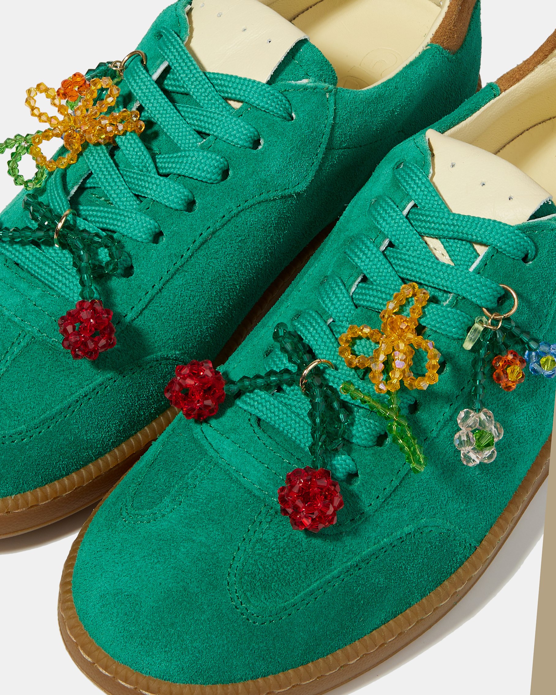 Замшевые кеды бирюзового цвета с бисерным цветочным декором - Image 5 of 5