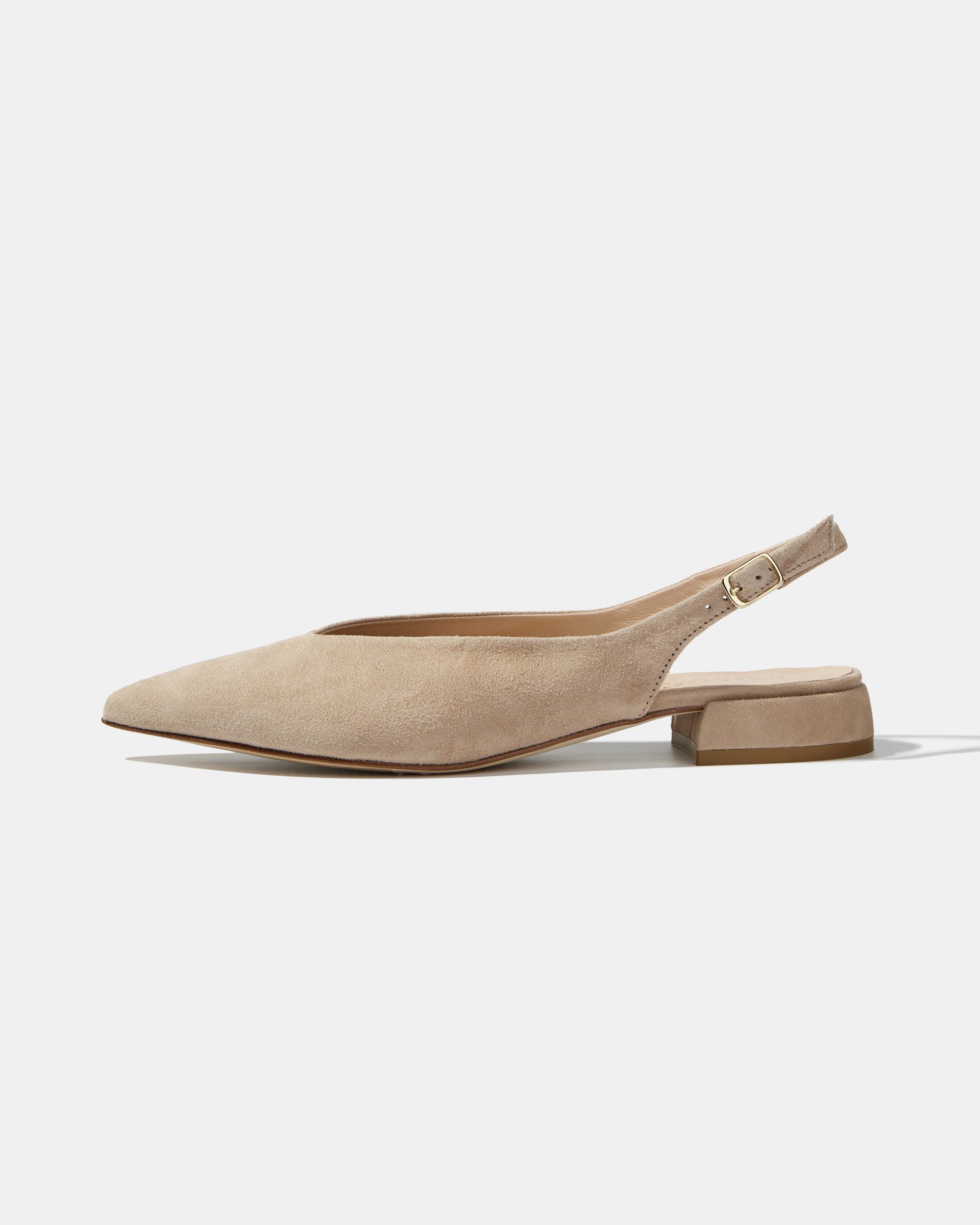 Бежевые замшевые туфли с острым носом и низким каблуком - Main image