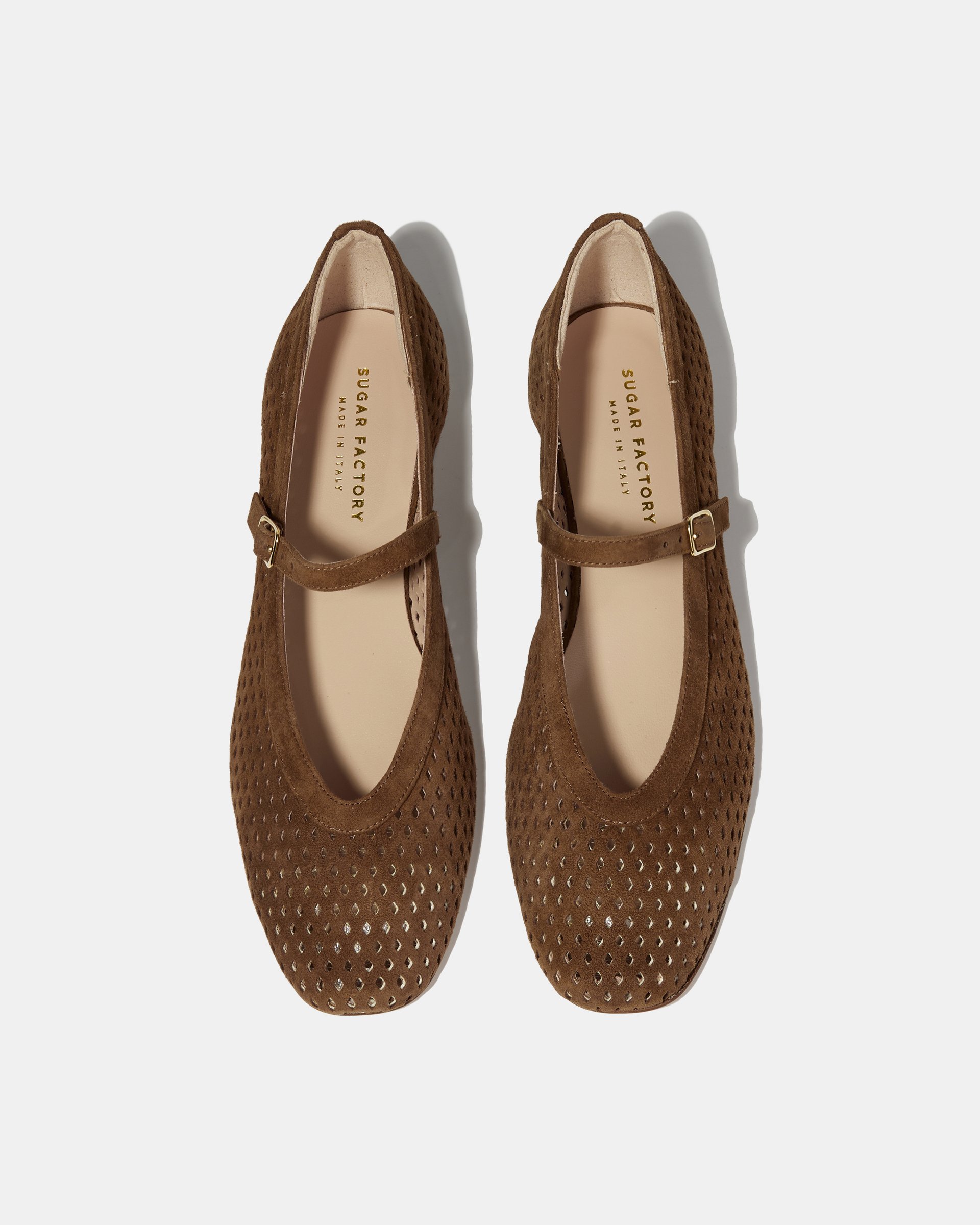 Коричневые туфли-мэри джейн из перфорированной замши  - Image 3 of 4