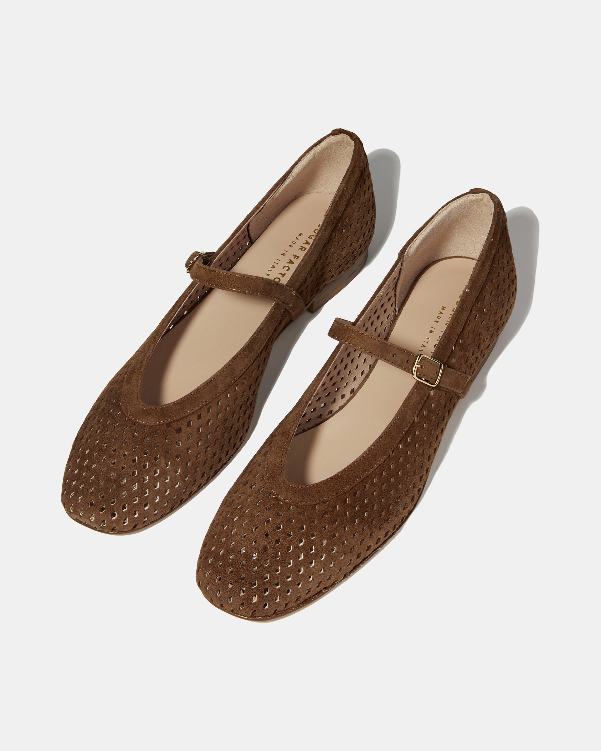 Коричневые туфли-мэри джейн из перфорированной замши  - Image 2 of 4