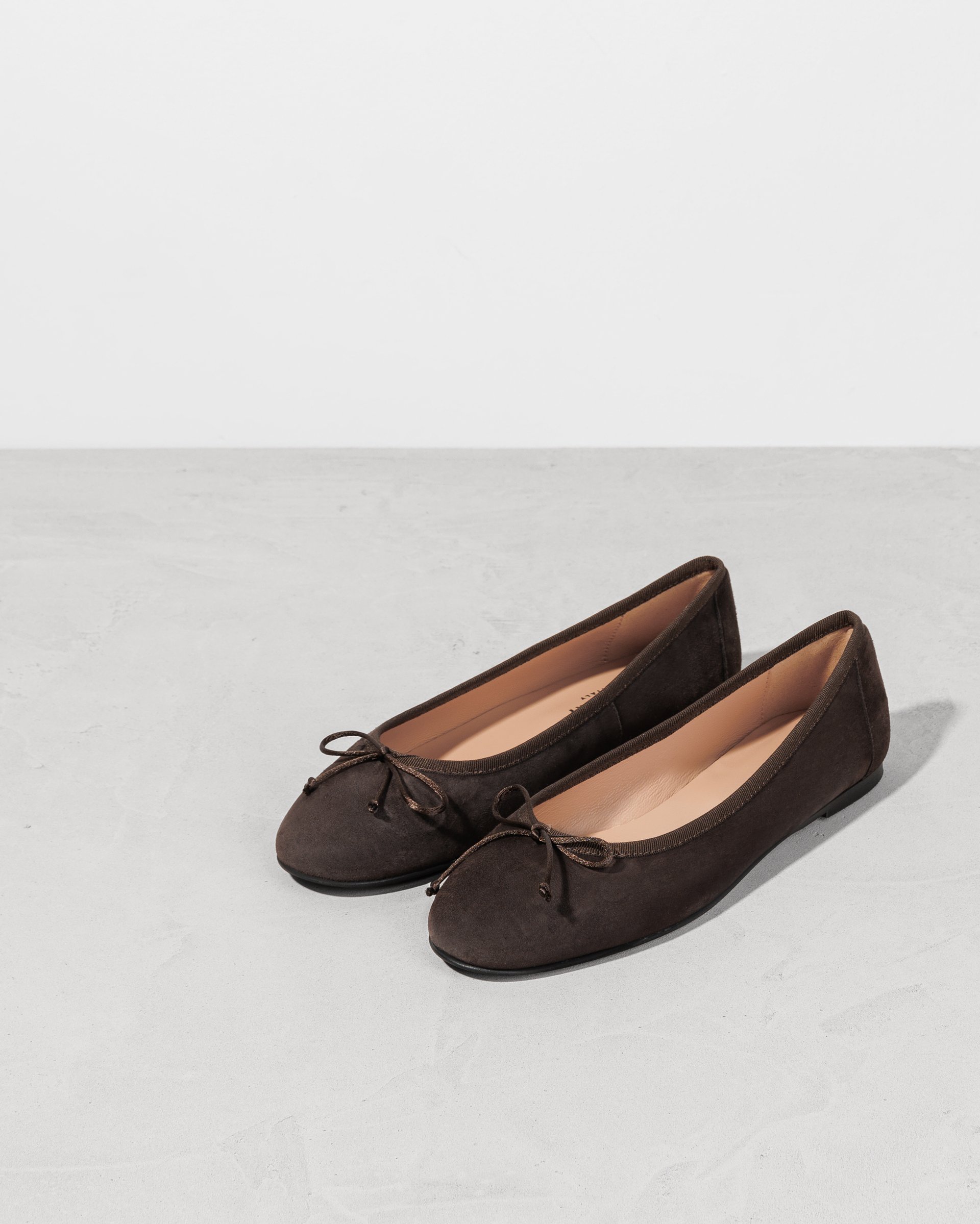 Тёмно-коричневые замшевые балетки - Image 2 of 7