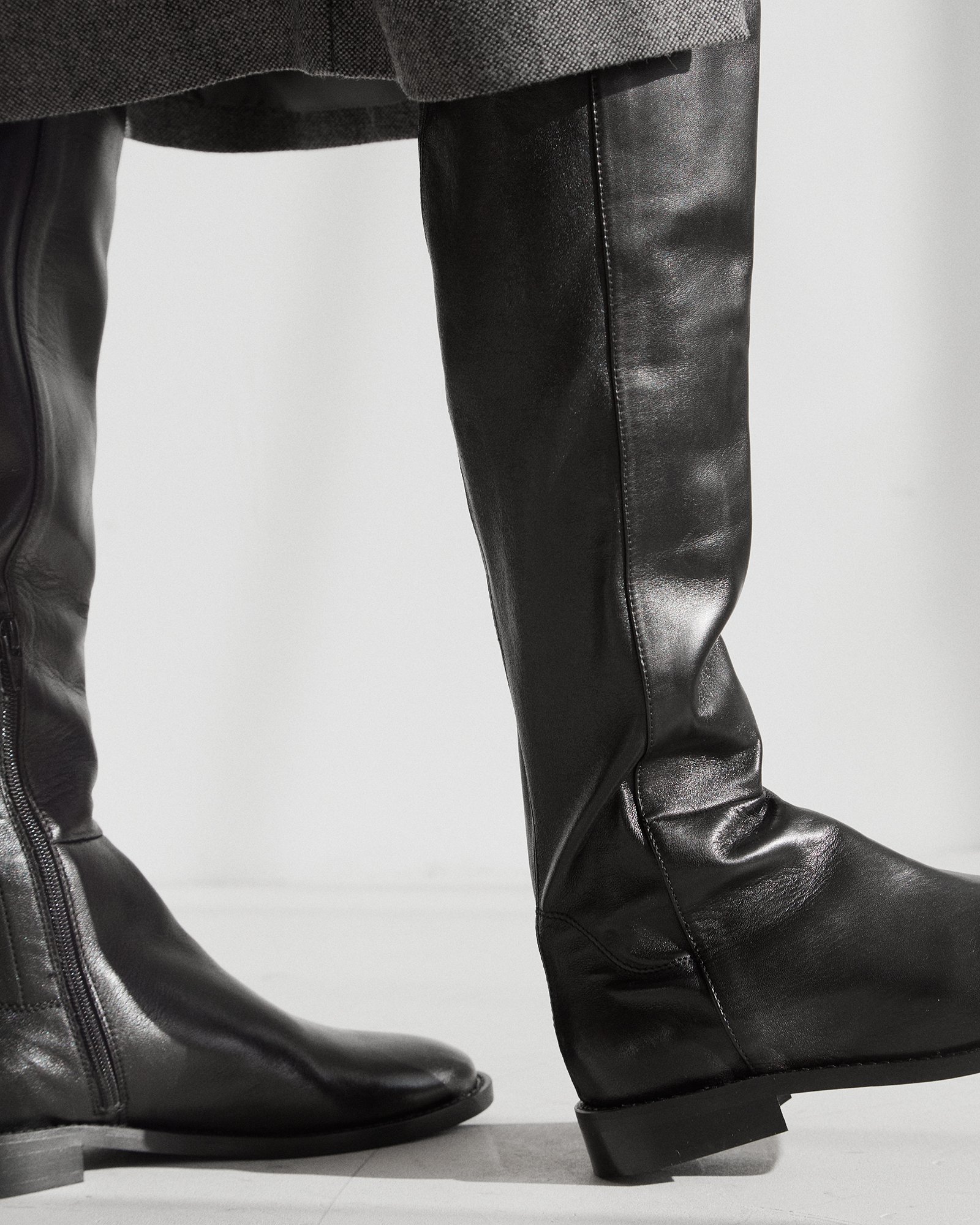 Черные высокие кожаные сапоги - Image 5 of 5