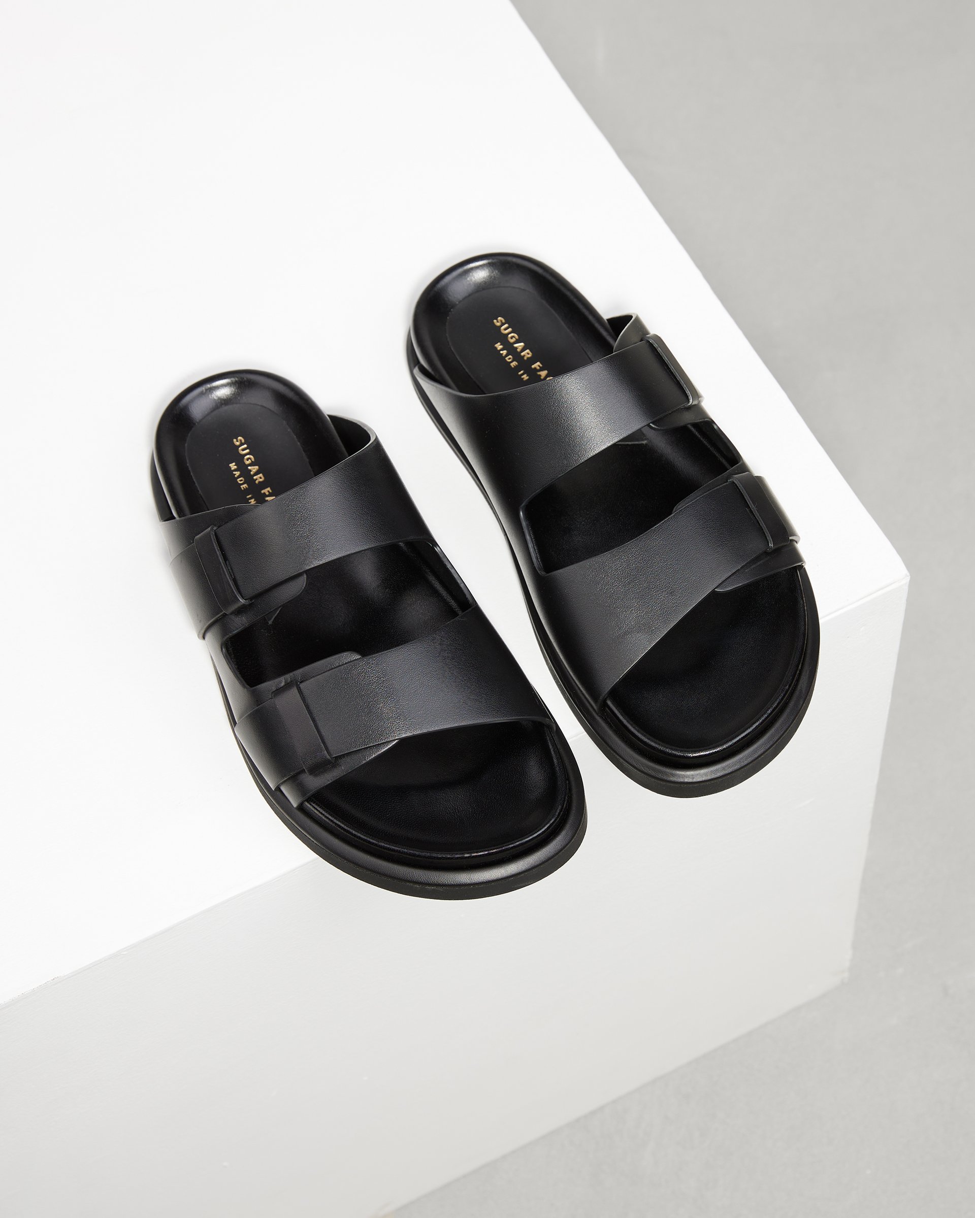 Черные кожаные шлепанцы - Image 3 of 6