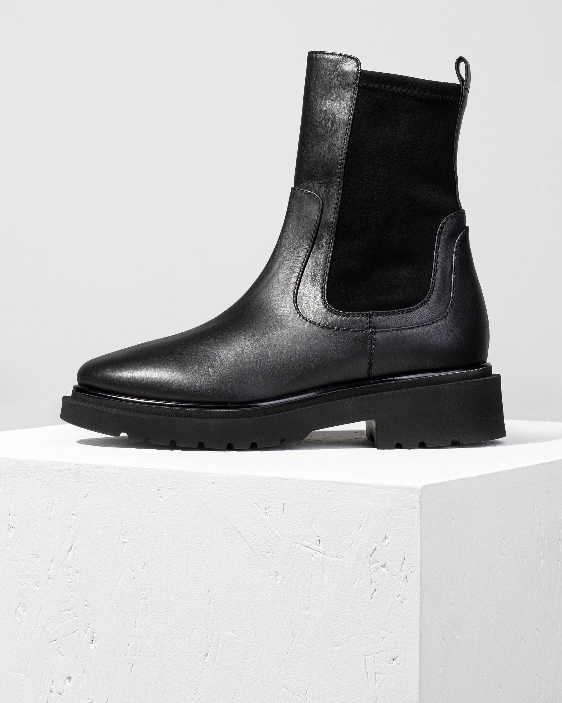 Черные кожаные ботинки - Main image