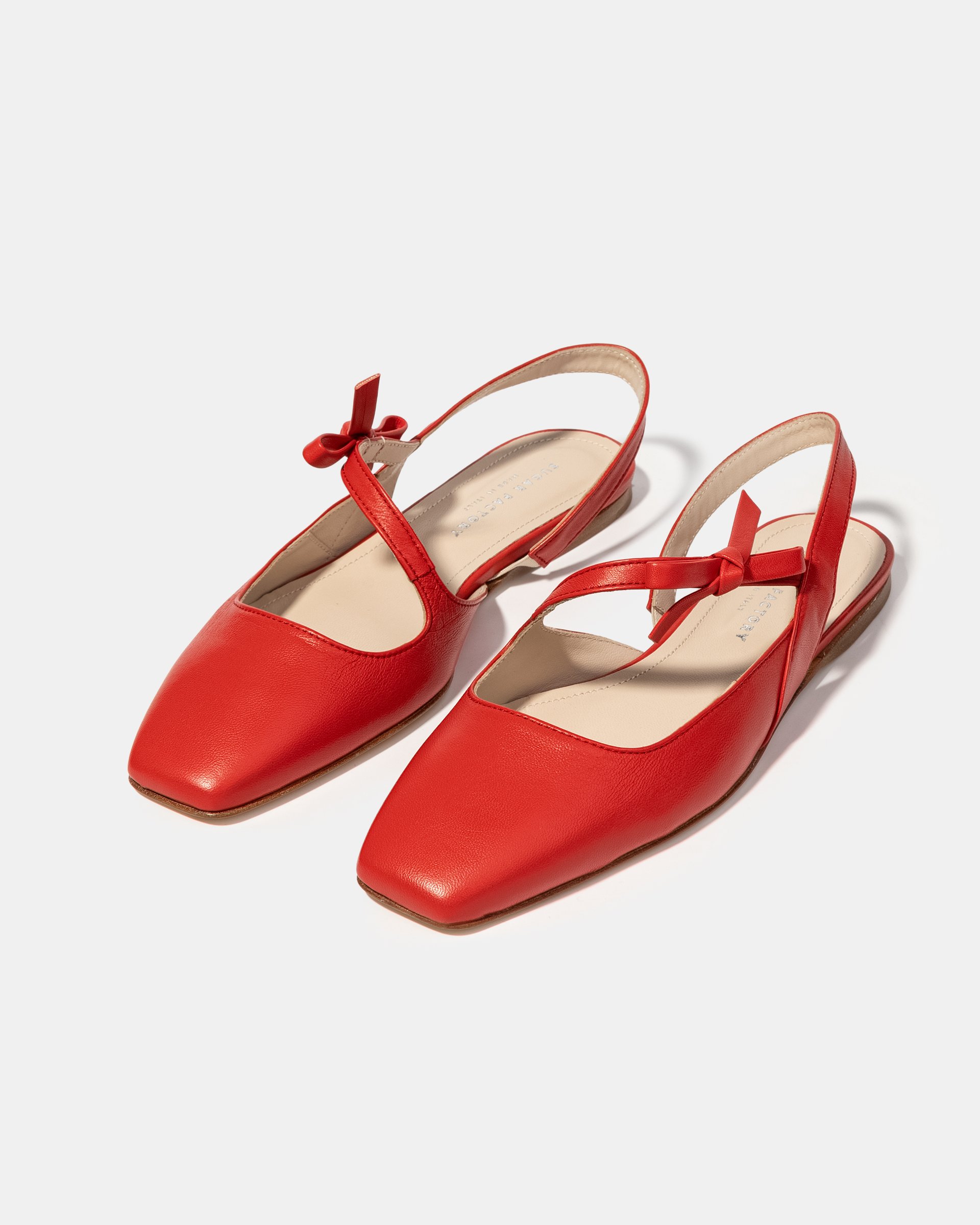 Красные туфли с ремешками и бантиком - Image 2 of 5