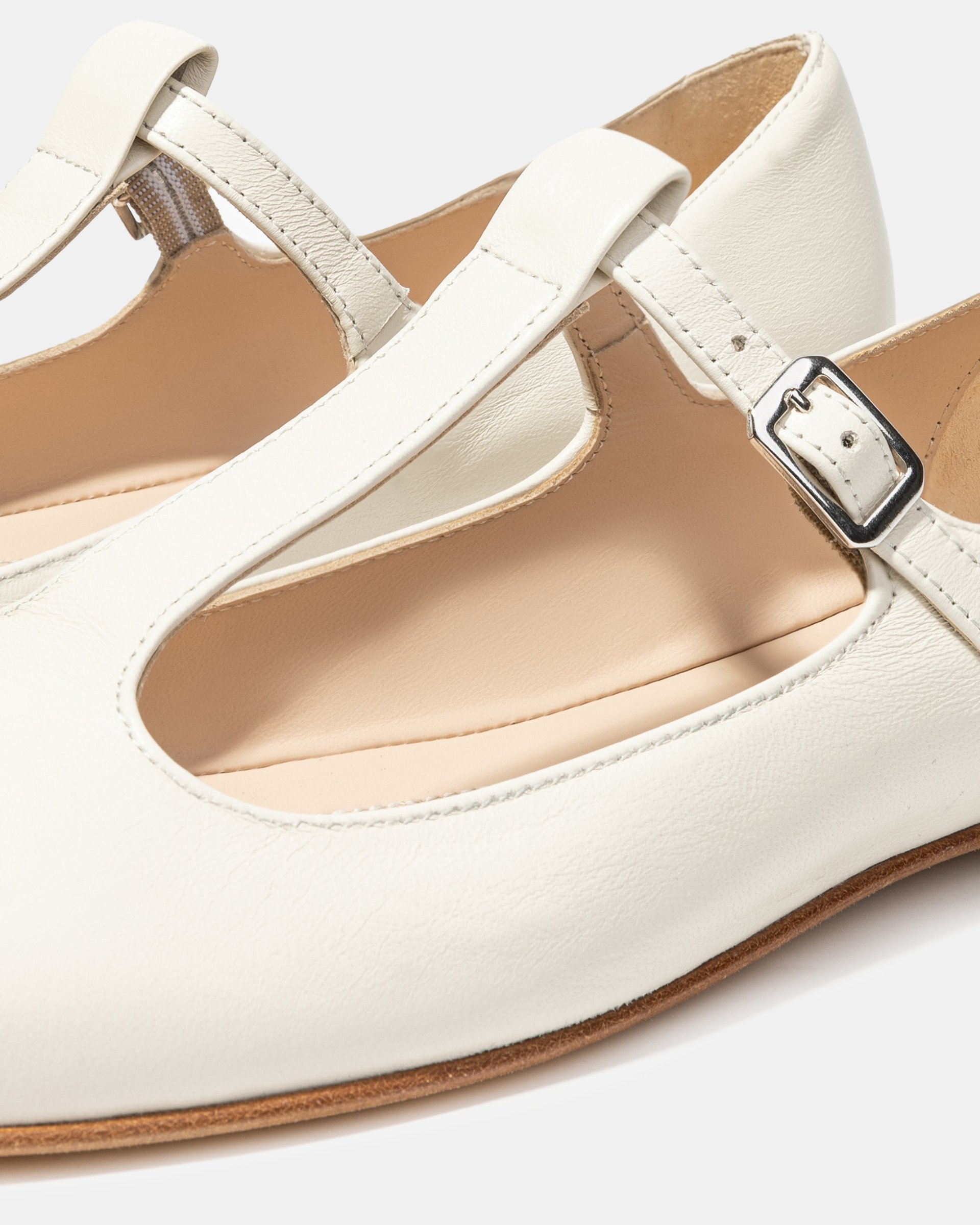 Кремовые кожаные балетки с ремешками - Image 4 of 5