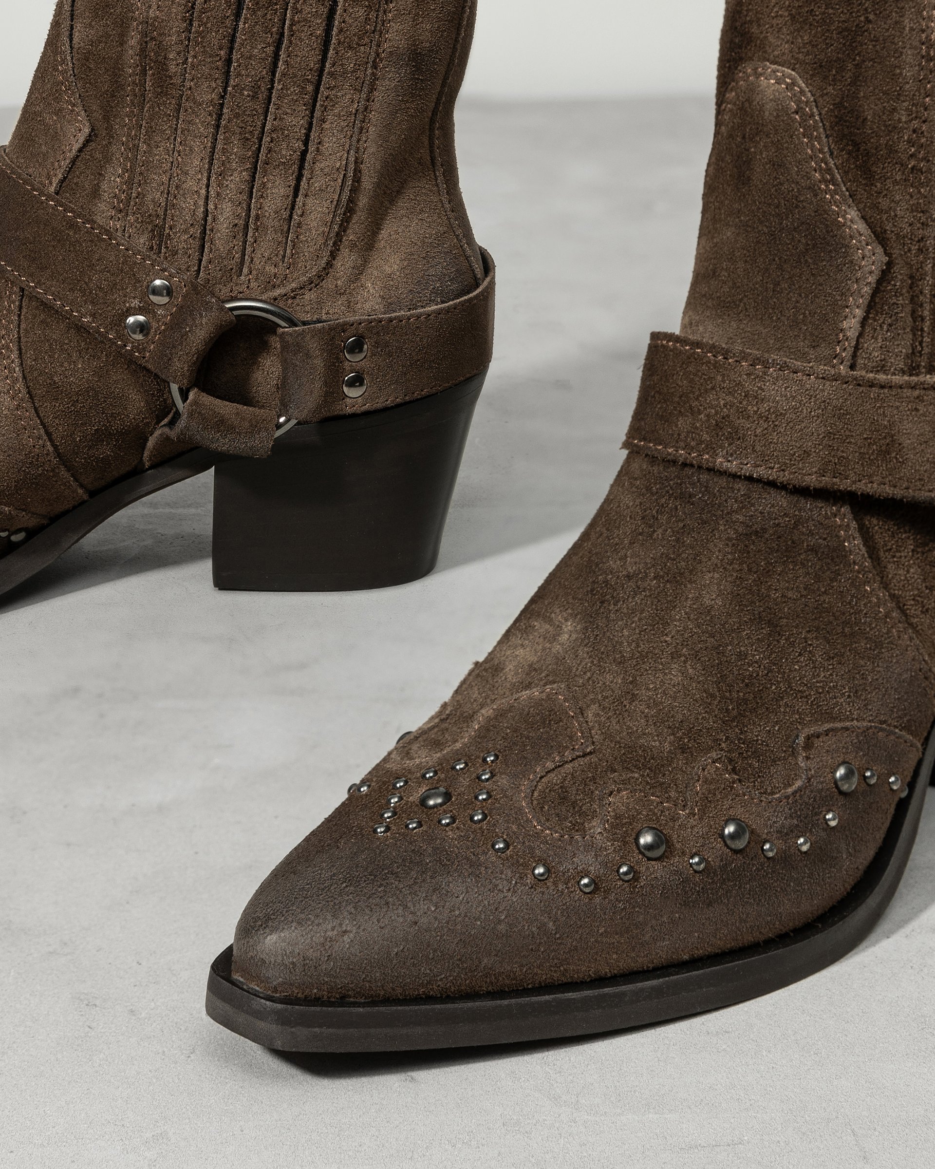 Коричневые замшевые казаки - Image 4 of 4