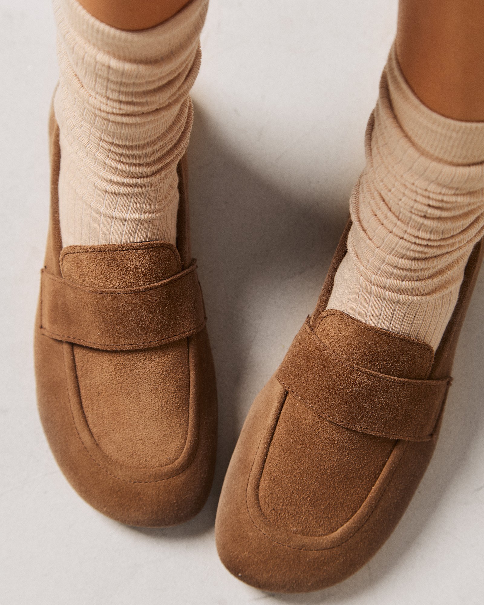 Замшевые бежевые мокасины - Image 5 of 5