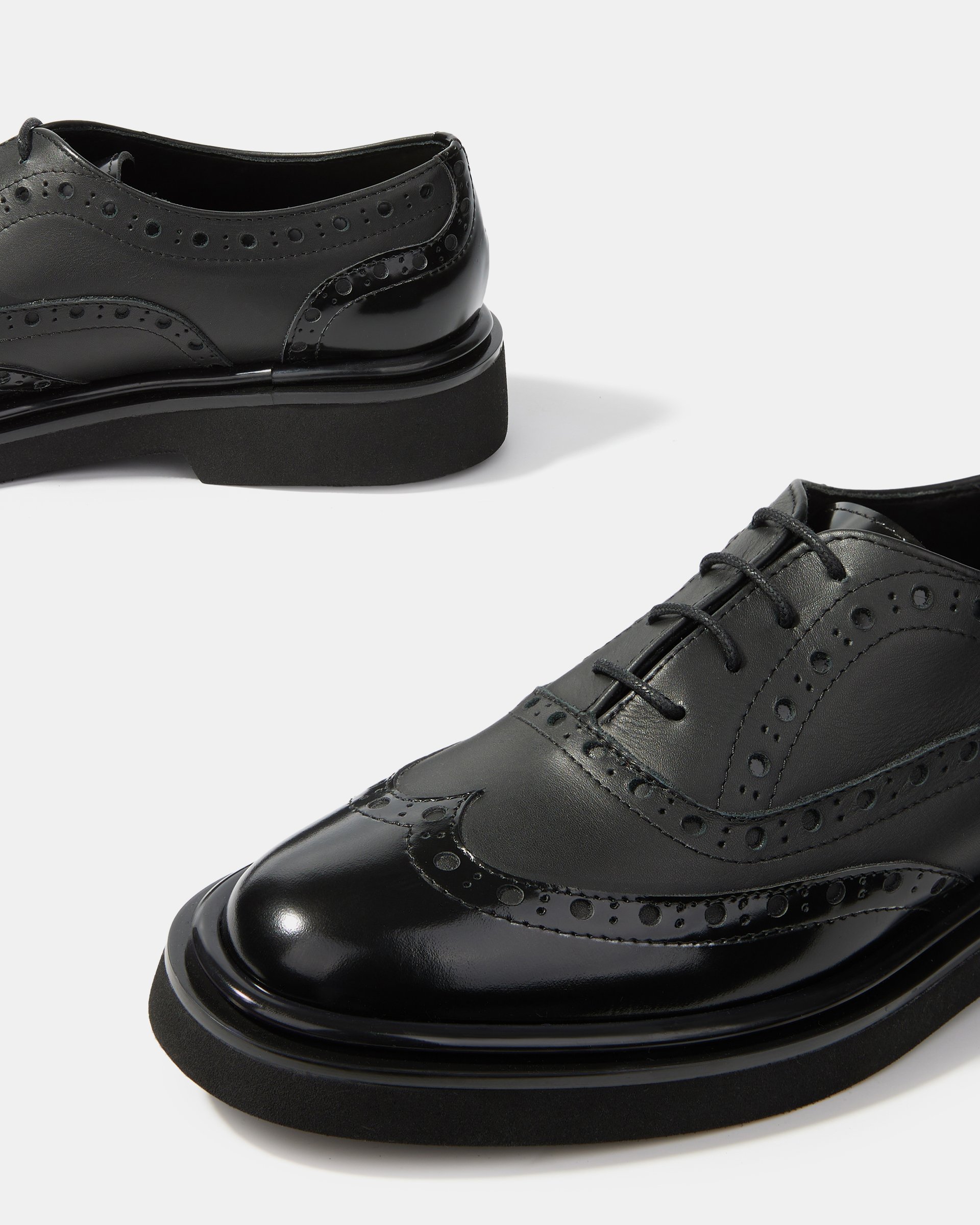 Черные кожаные туфли с перфорацией - Image 4 of 4