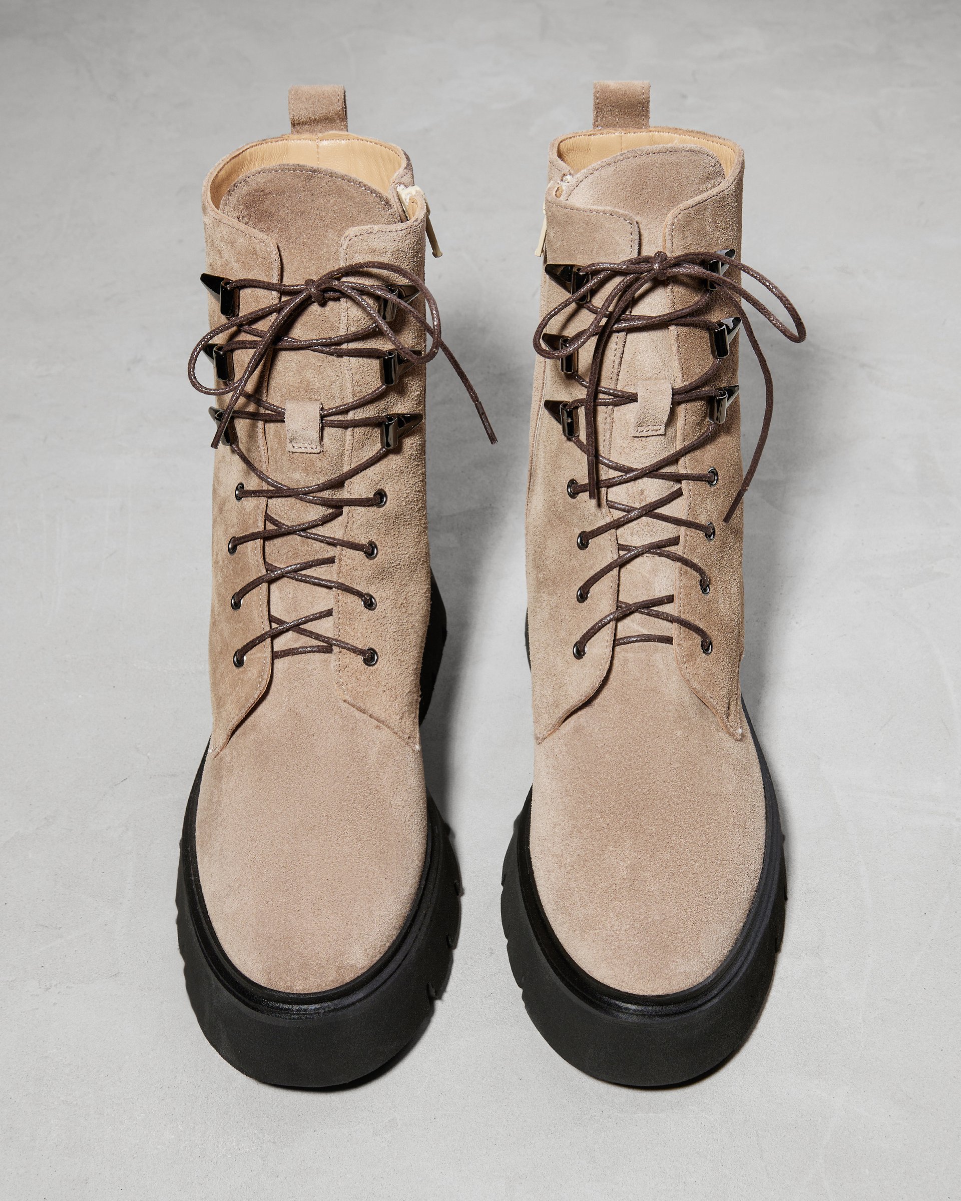 Бежевые замшевые ботинки - Image 3 of 5