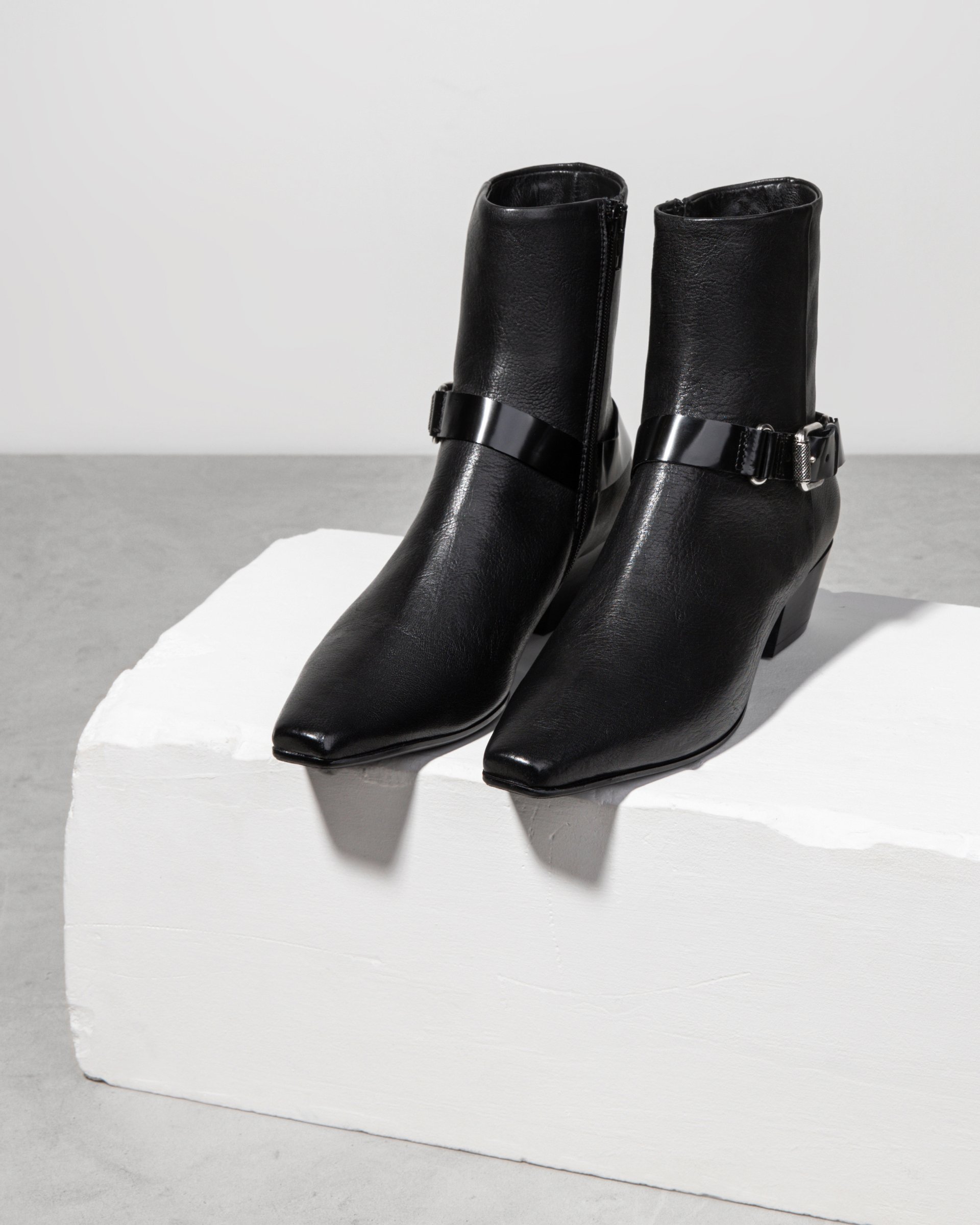 Черные кожаные ботильоны на каблуке - Image 2 of 6