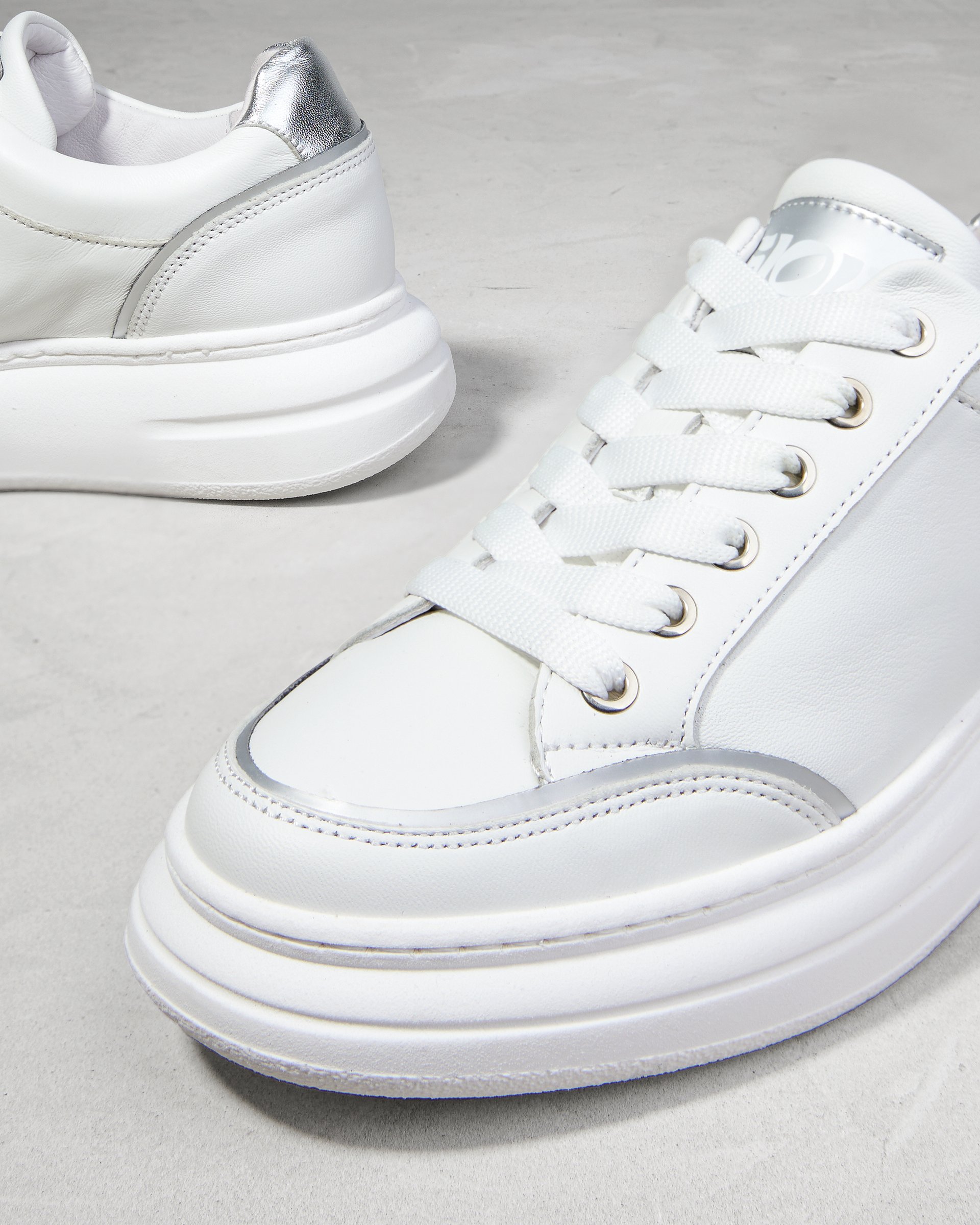 Белые кожаные кеды - Image 4 of 4