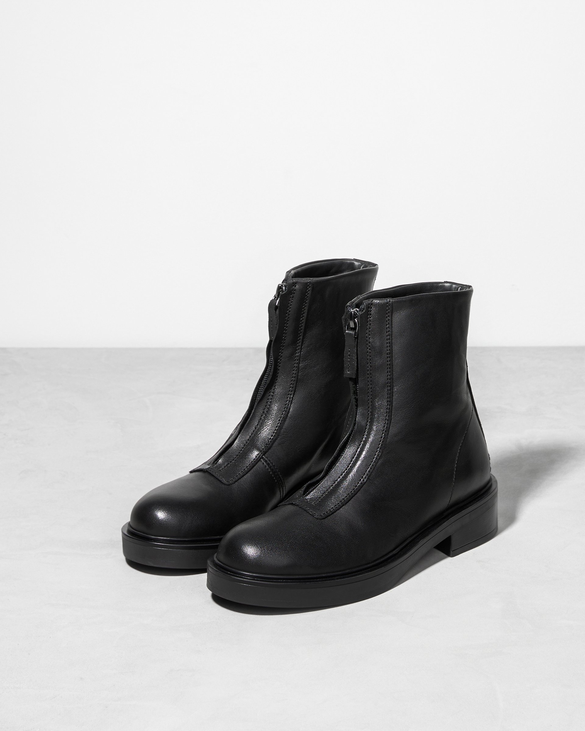 Черные кожаные женские ботинки - Image 2 of 6