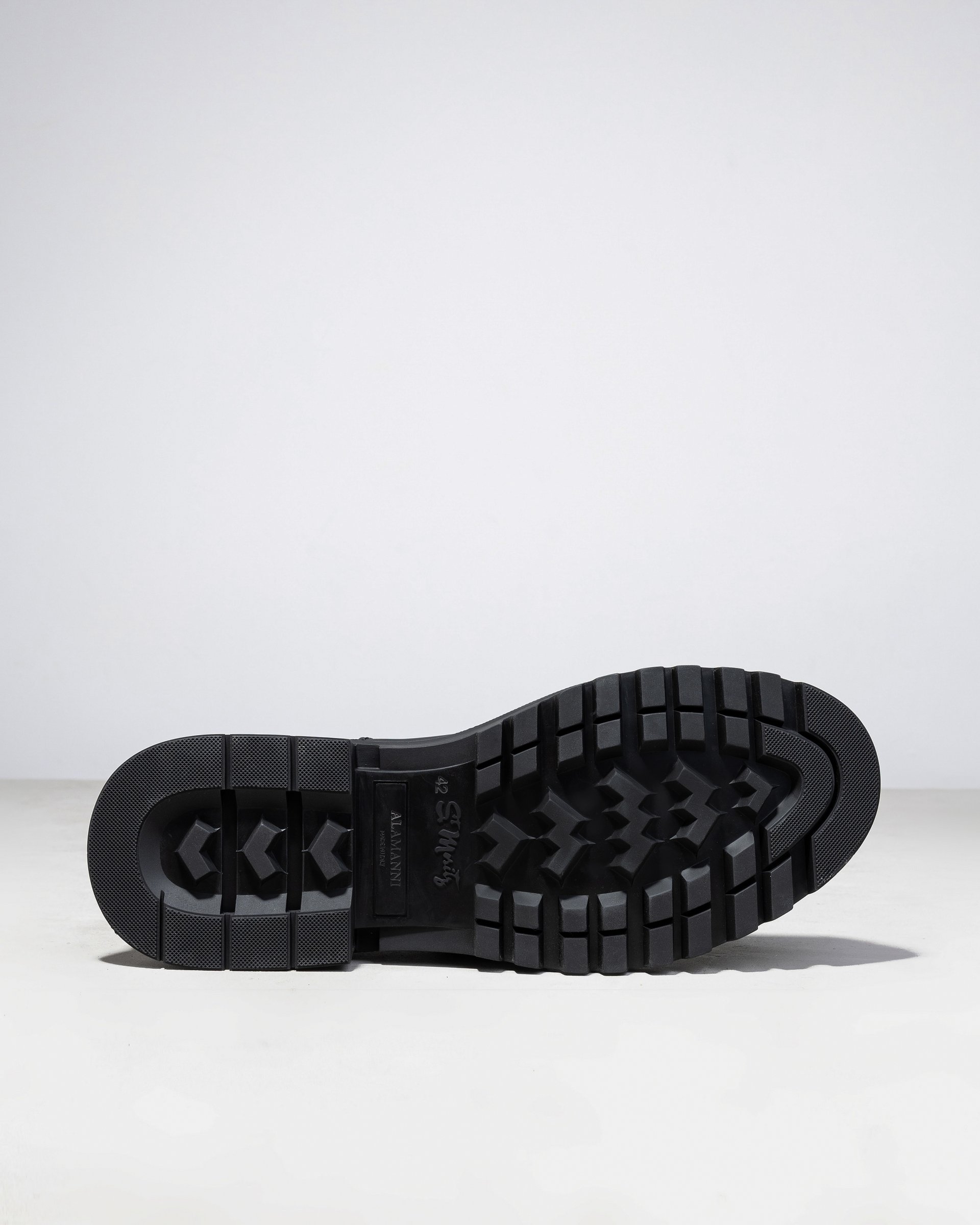 Черные замшевые ботинки, классический стиль - Image 5 of 5