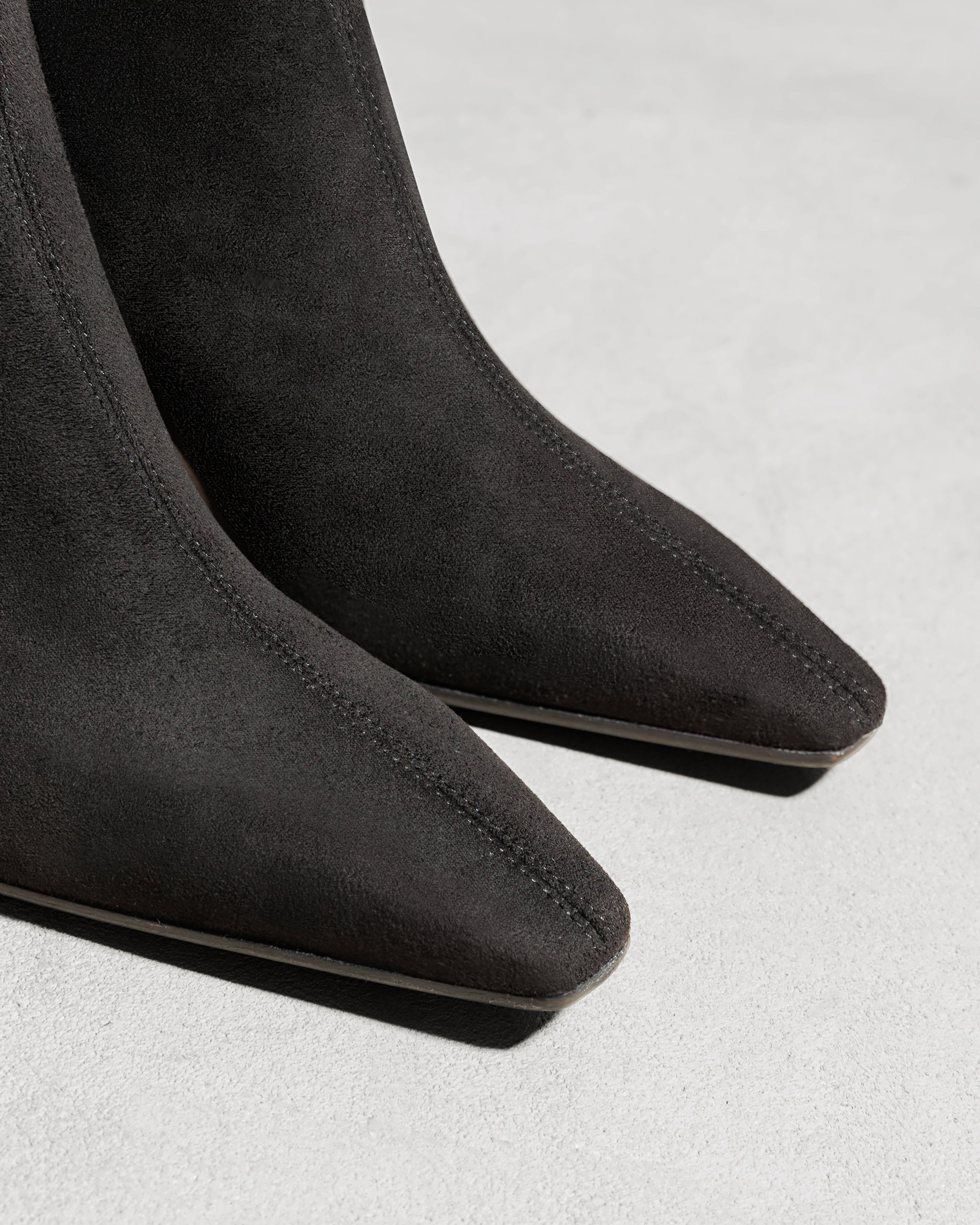 Черные ботильоны из натуральной замши - Image 3 of 6