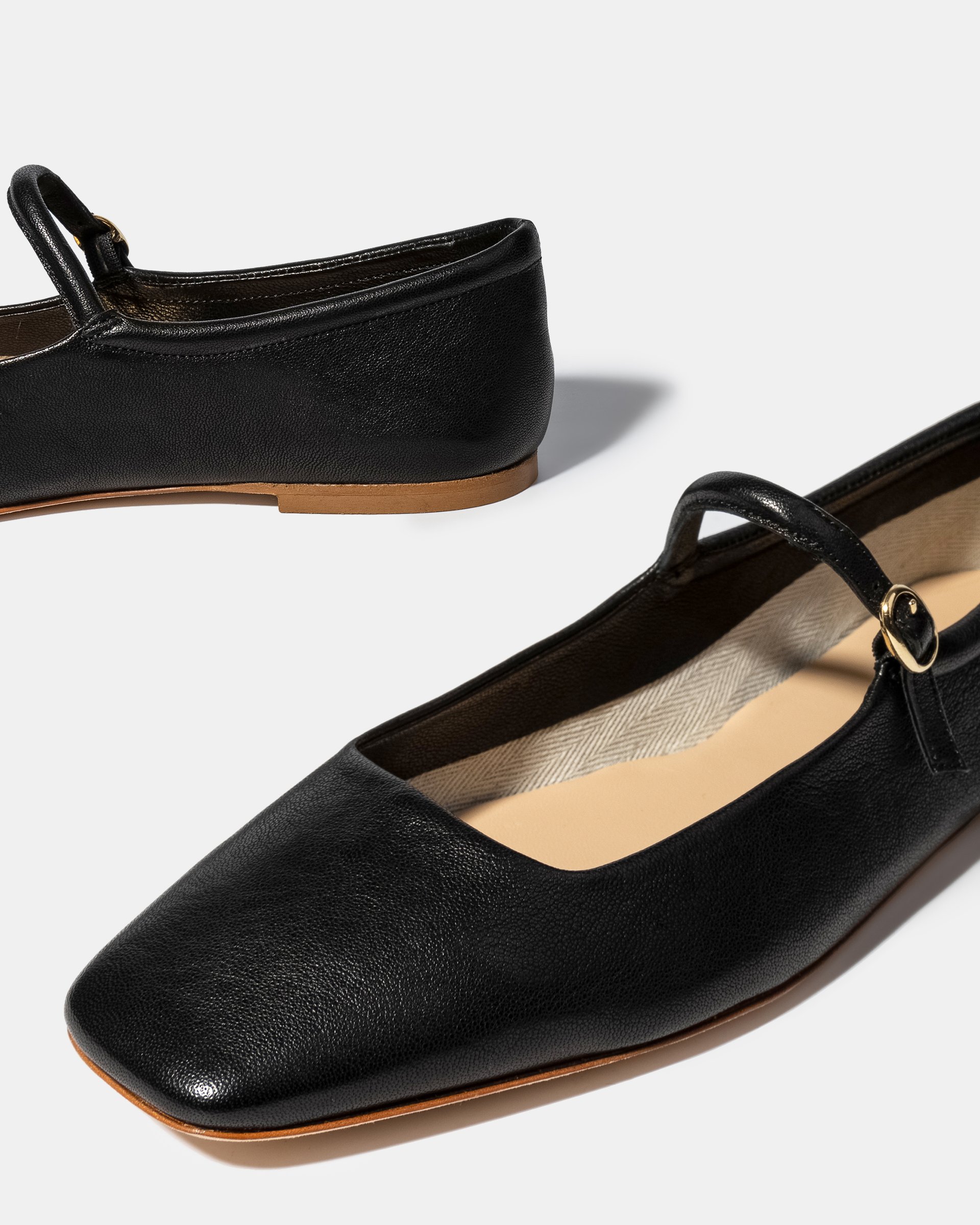 Черные кожаные балетки с ремешком - Image 4 of 4