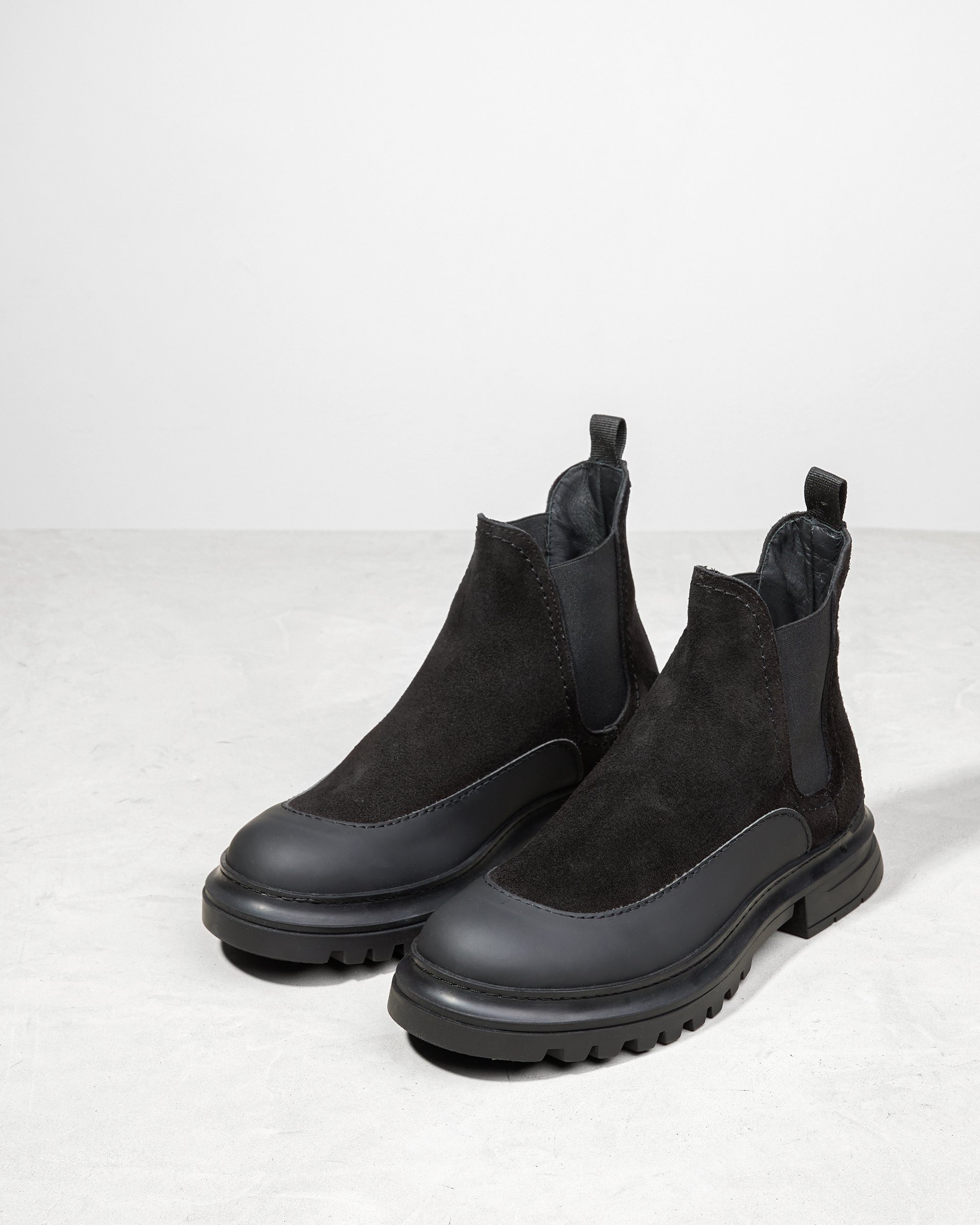 Черные замшевые ботинки, классический стиль - Image 3 of 5