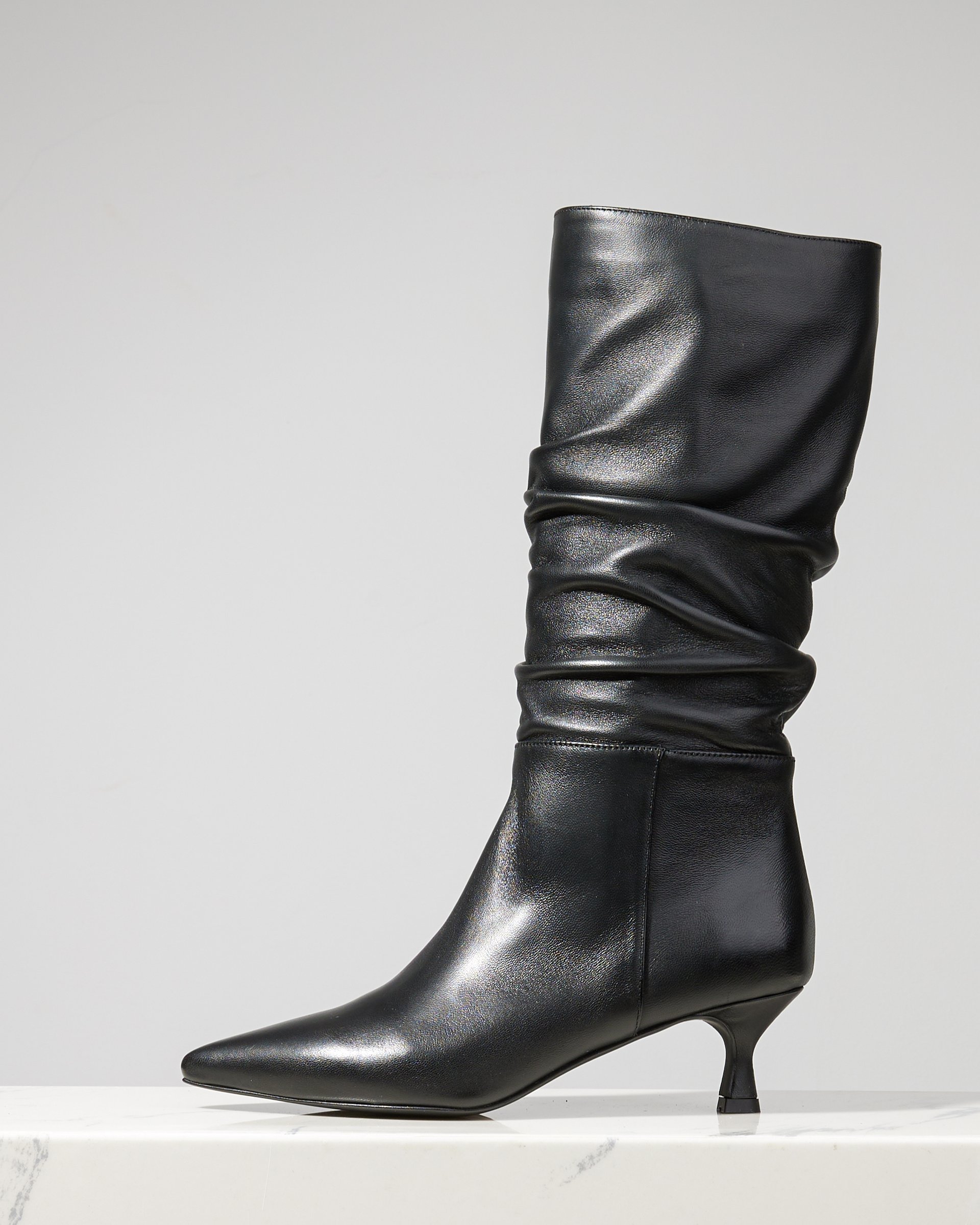 Черные сапоги из натуральной кожи - Main image