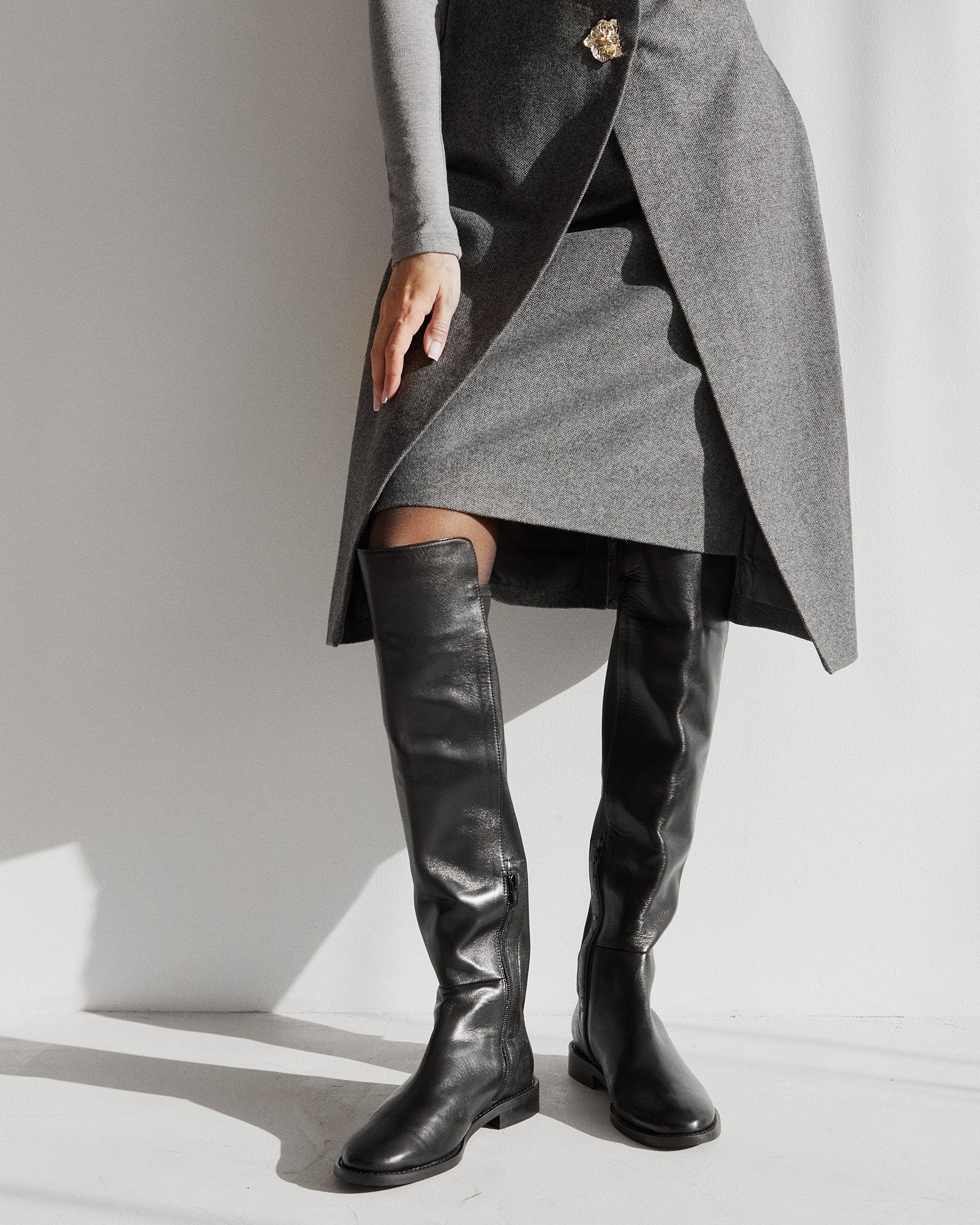 Черные высокие кожаные сапоги - Image 4 of 5