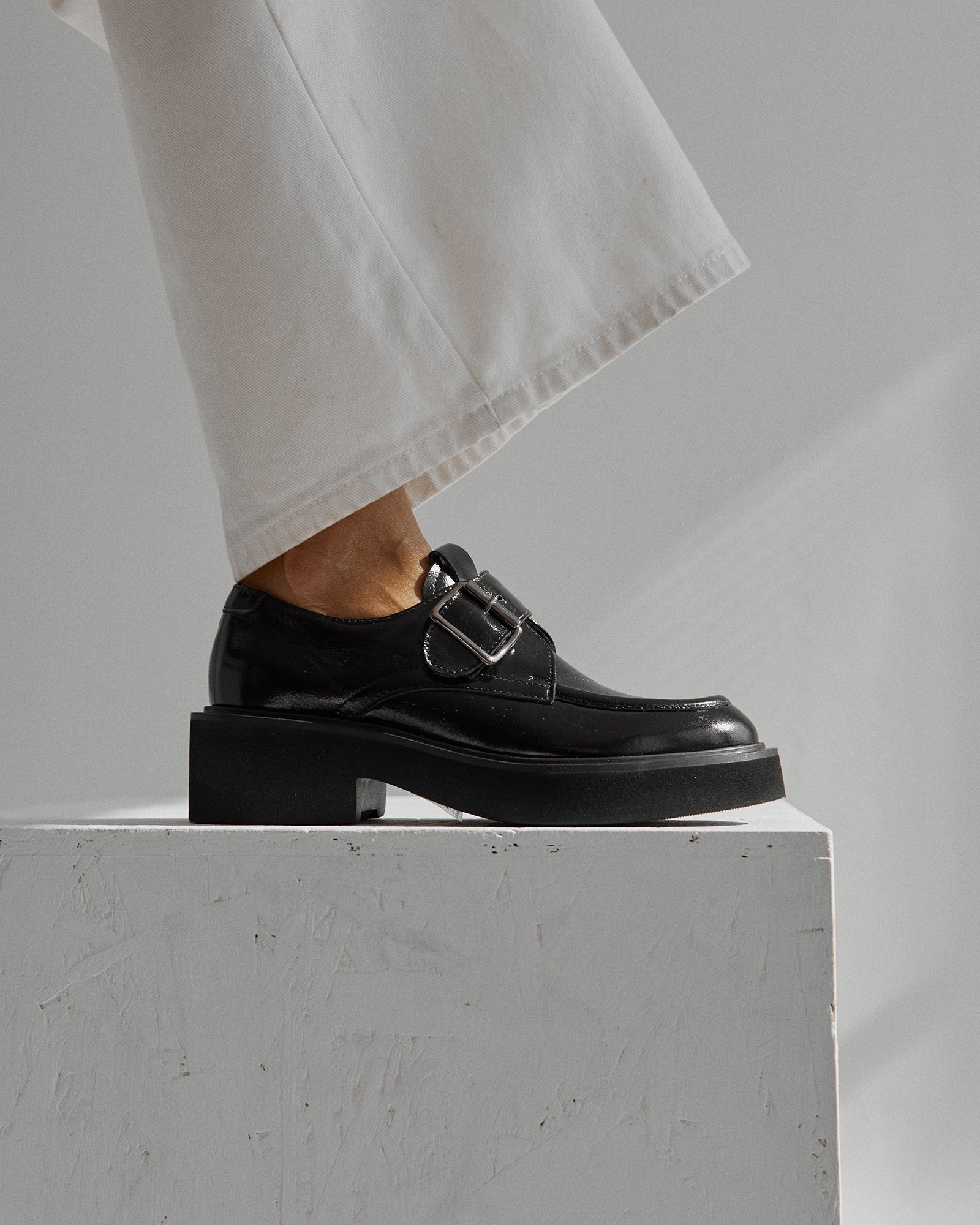Черные кожаные лоферы на платформе - Image 6 of 6