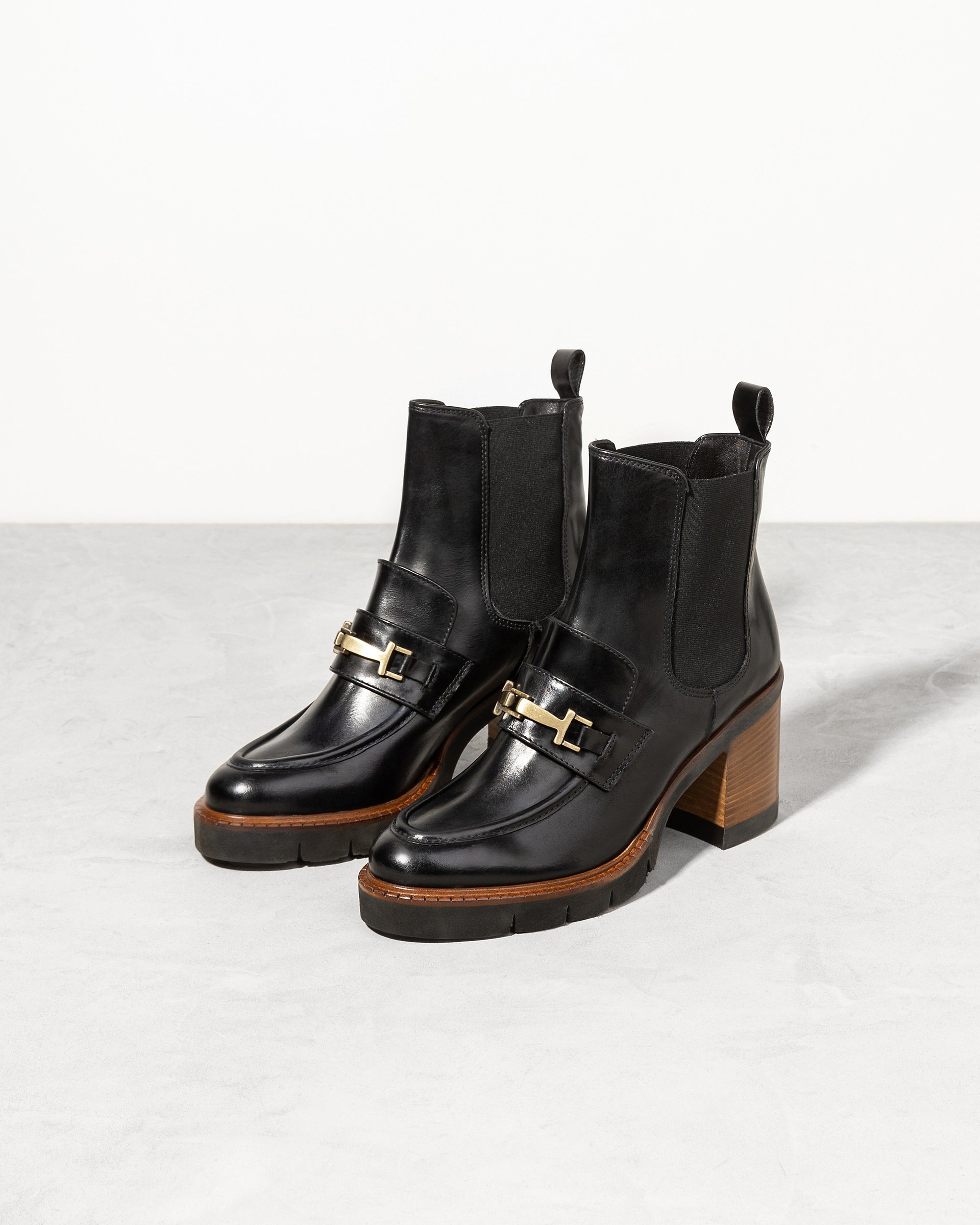 Черные кожаные ботинки на каблуке - Image 3 of 5