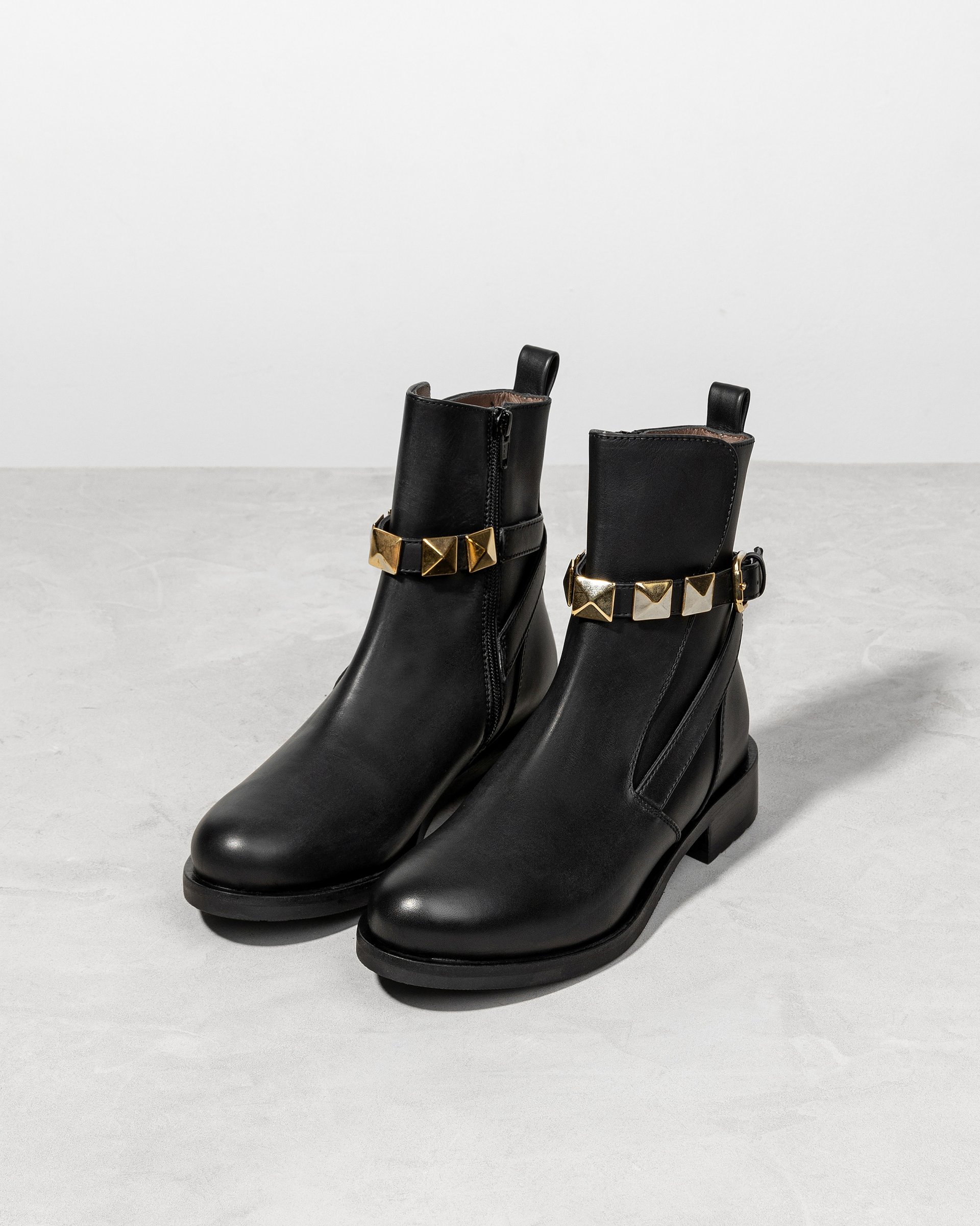 Черные кожаные ботинки с декоративными элементами - Image 3 of 5