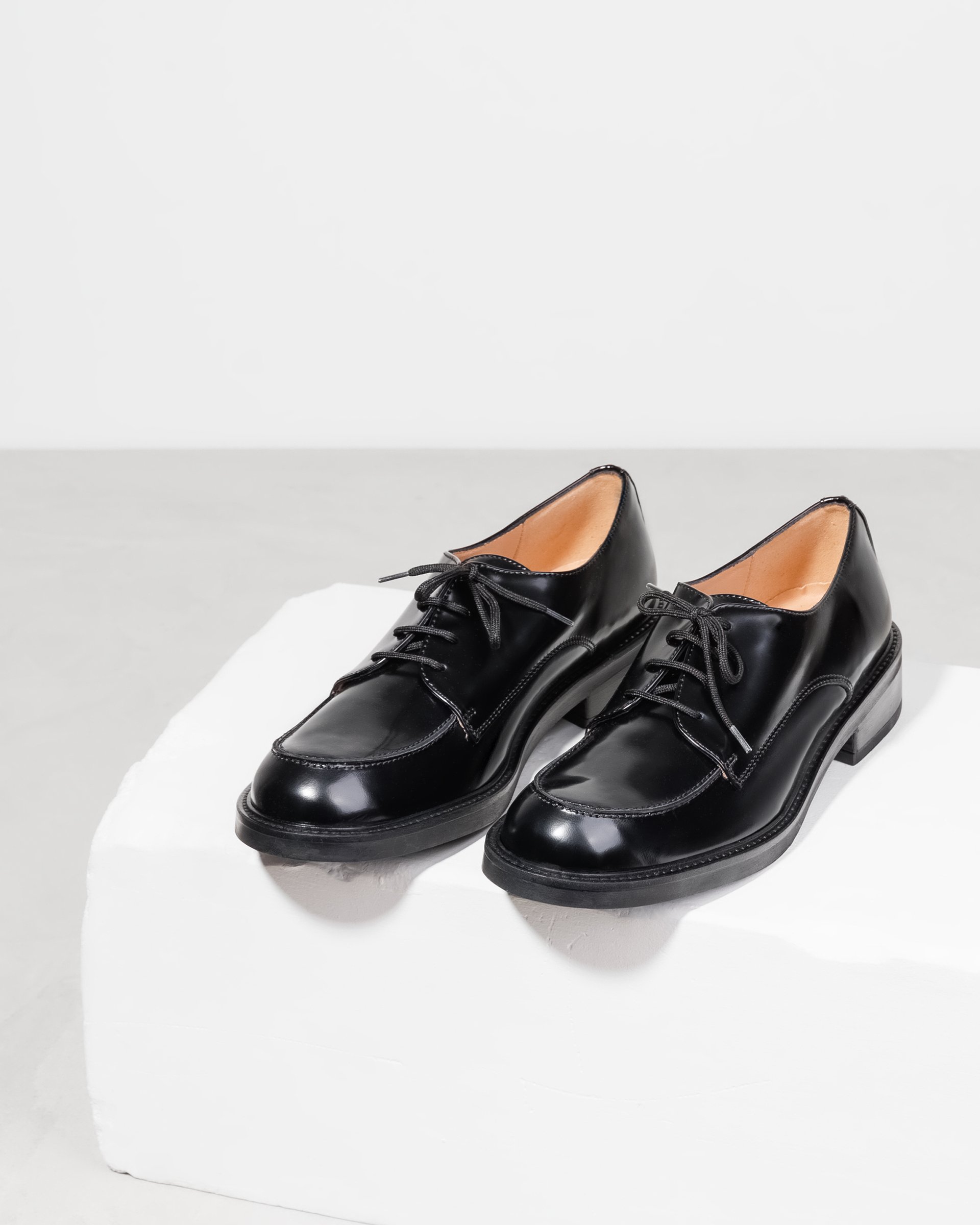 Классические черные кожаные туфли - Image 2 of 6