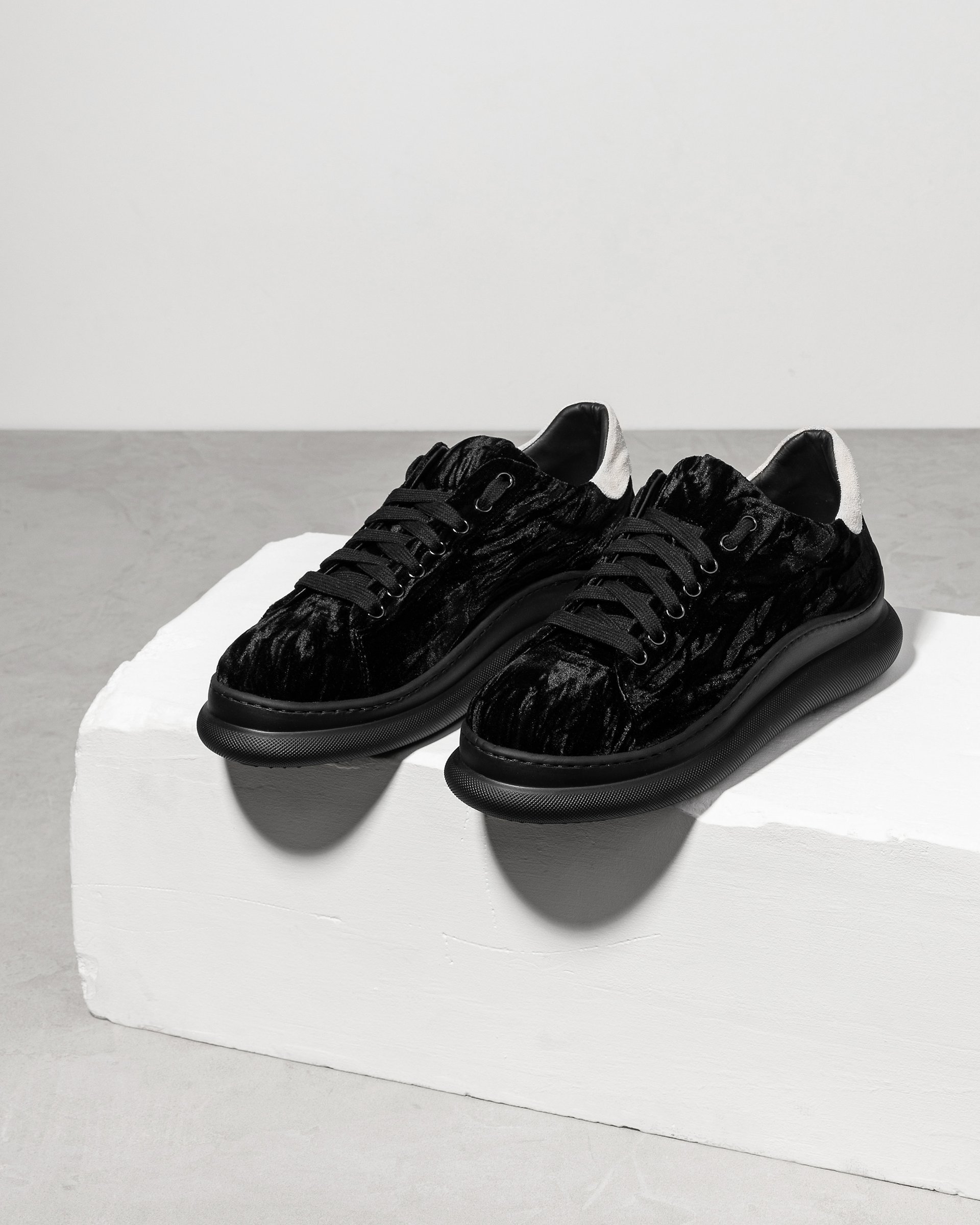 Черные полуботинки из велвета - Image 2 of 4