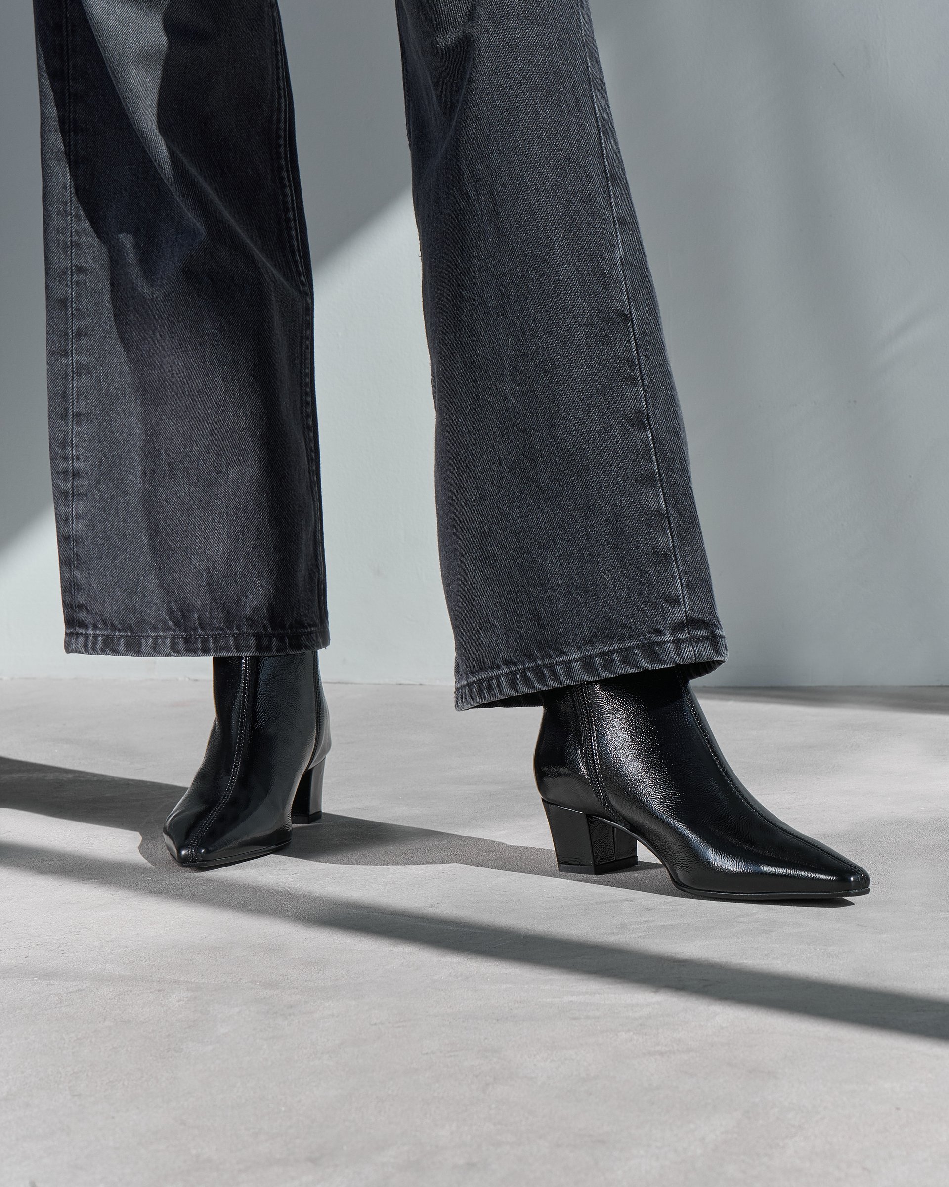 Черные лакированные ботильоны - Image 6 of 7