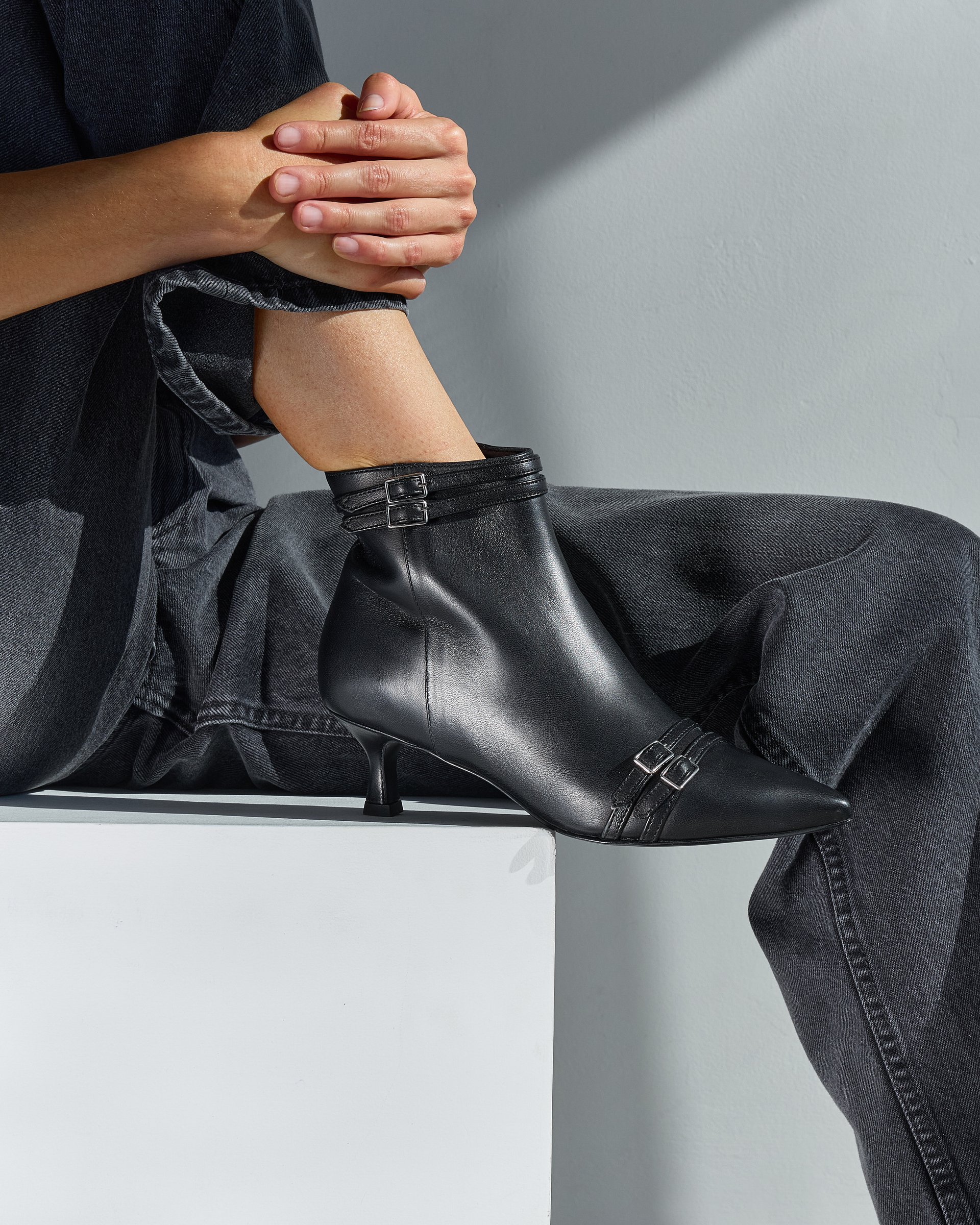 Черные кожаные ботильоны - Image 8 of 8