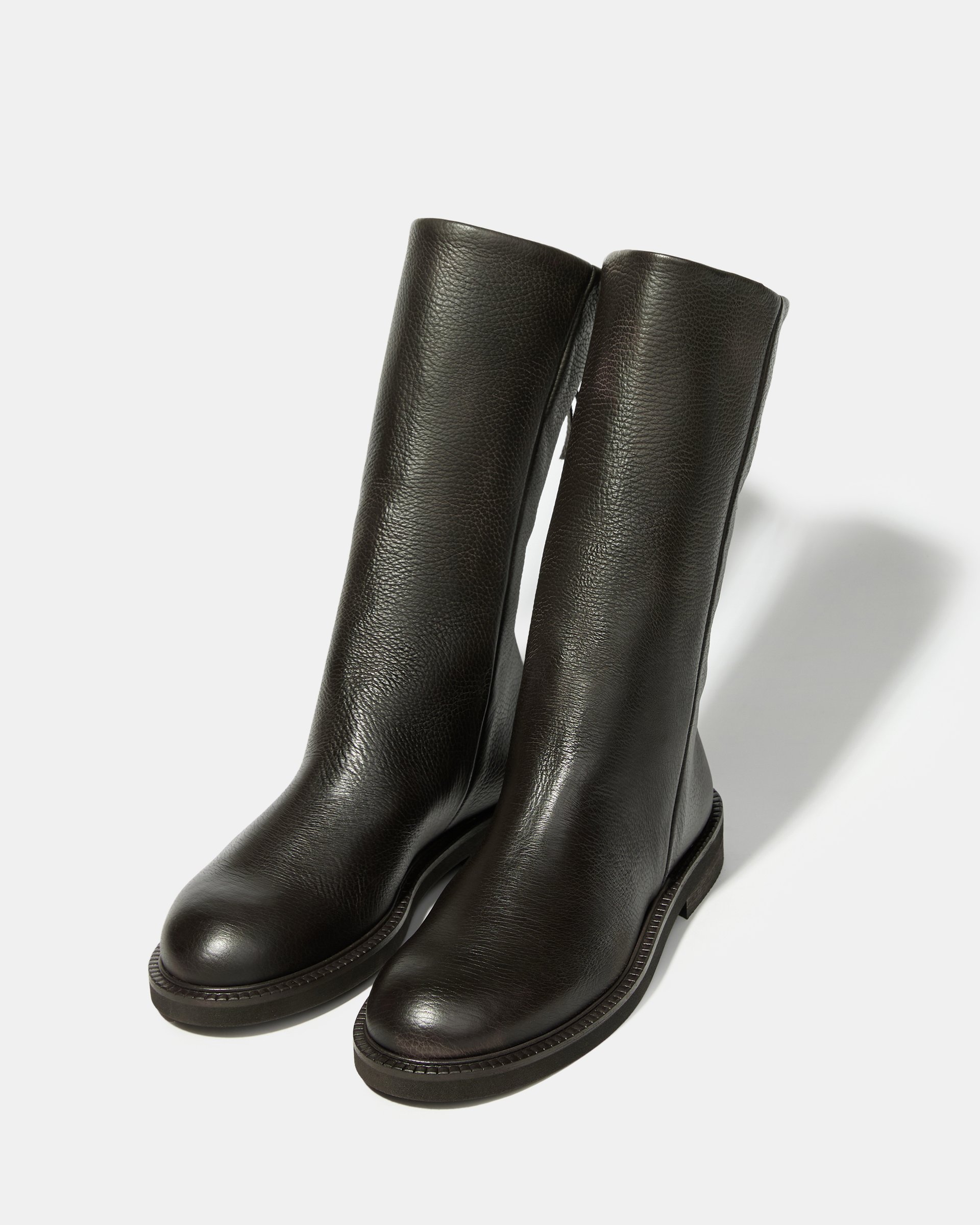 Чёрные кожаные полусапоги - Image 2 of 4