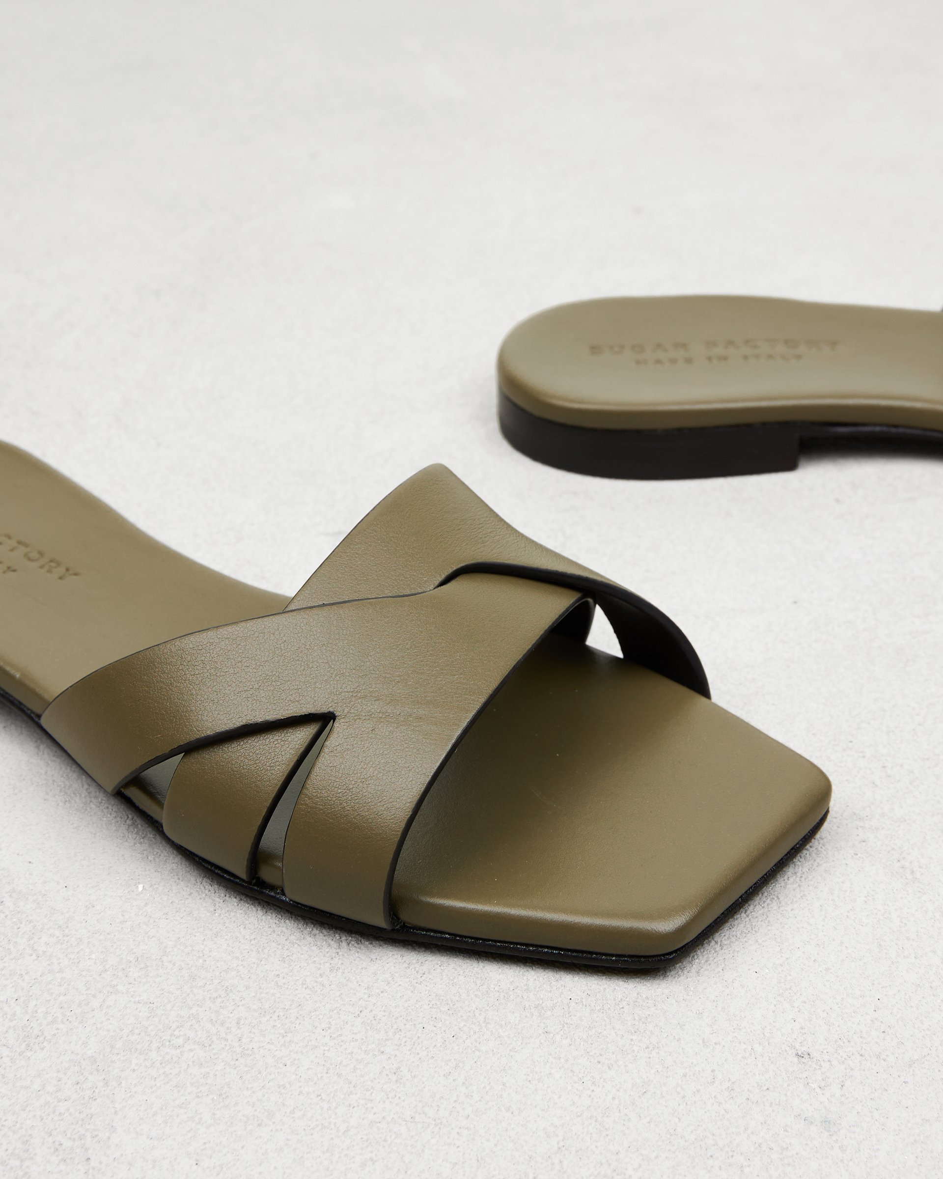 Темно-зеленые кожаные пантолеты - Image 4 of 6