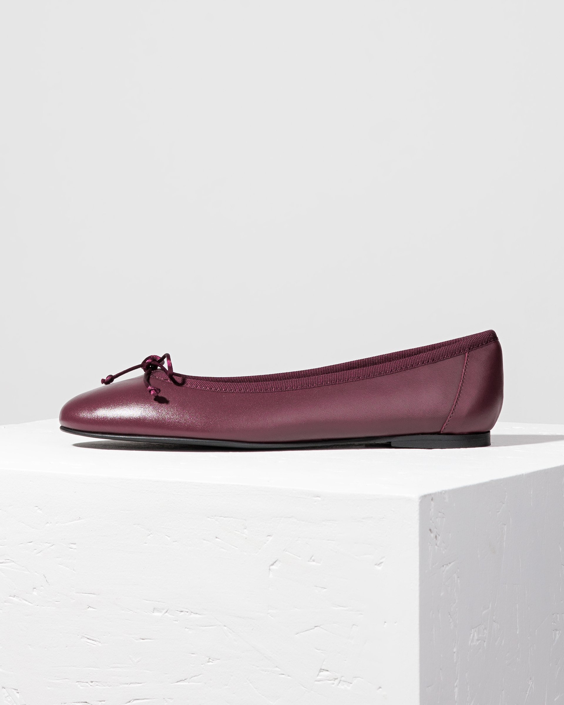 Бордовые балетки из натуральной кожи - Main image