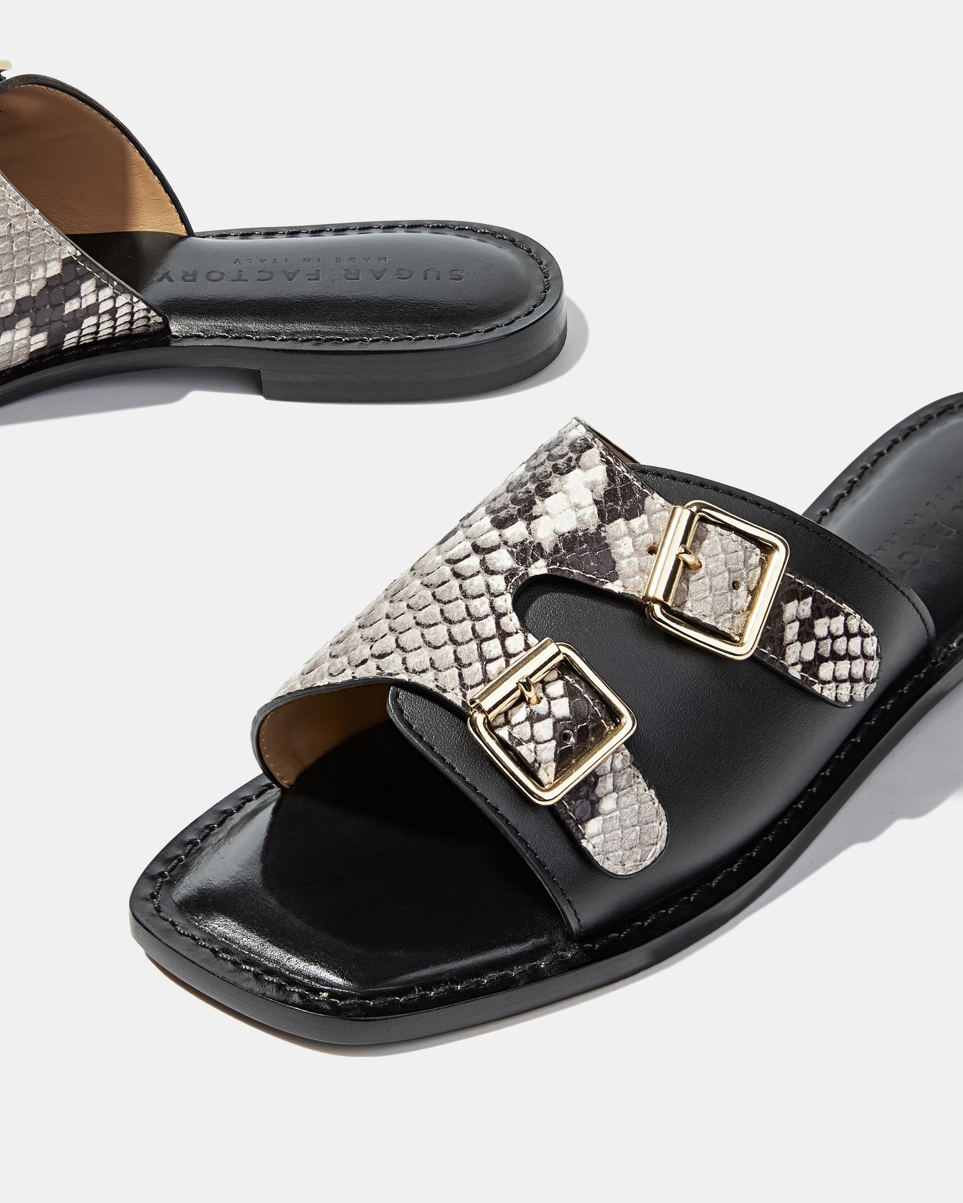 Черные кожаные шлепанцы с принтом питона - Image 4 of 6
