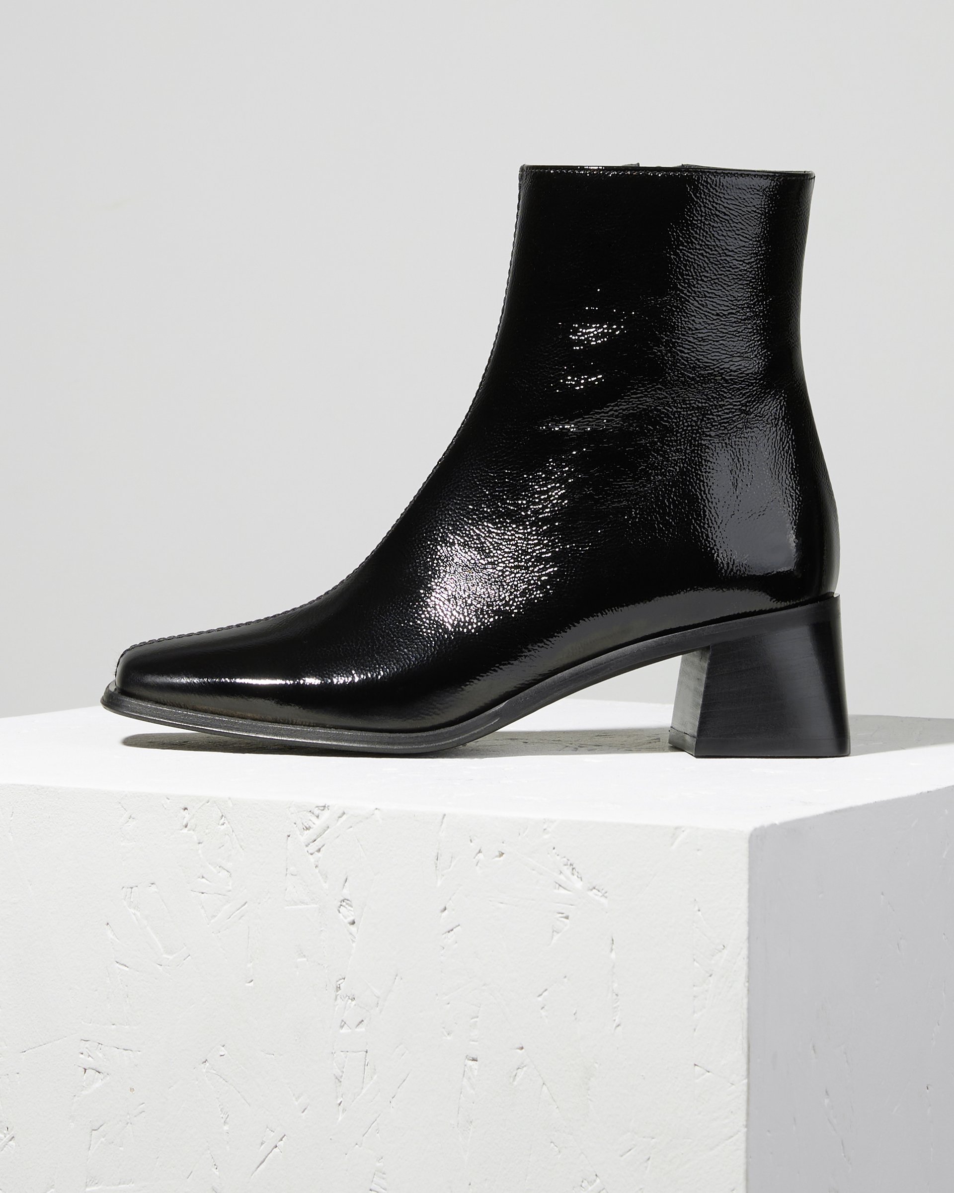 Чёрные лакированные ботинки - Main image