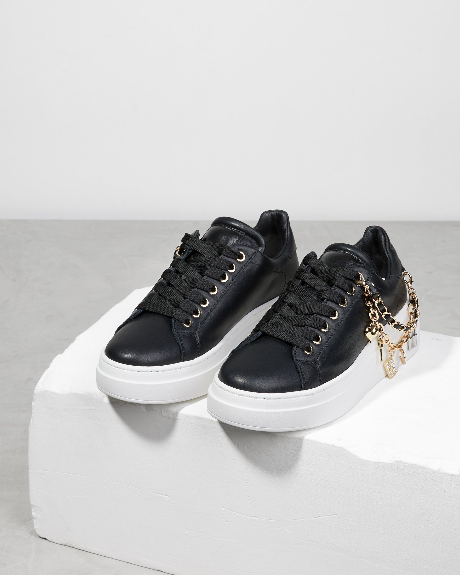 Черные кожаные кеды на платформе - Image 2 of 4