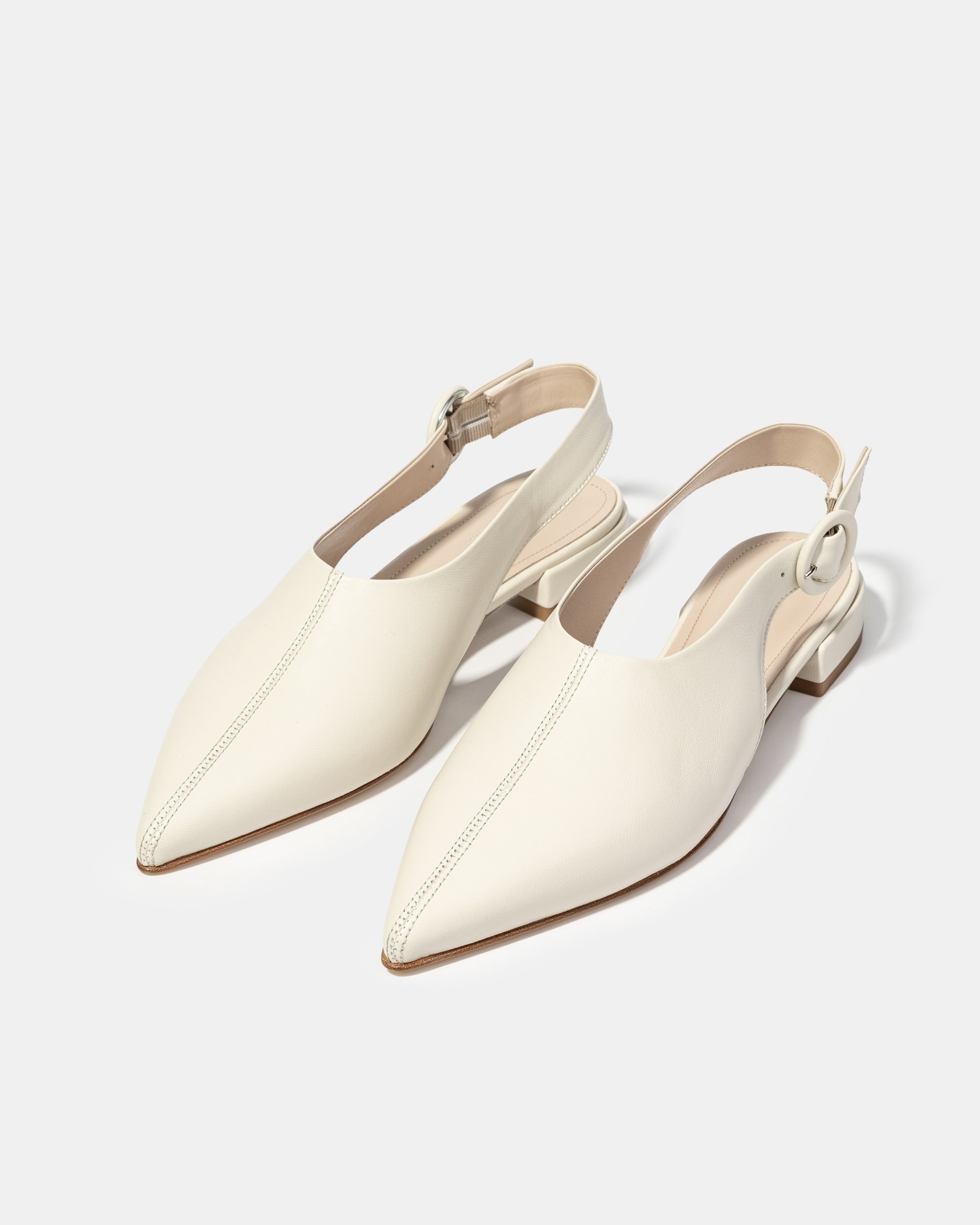 Молочные туфли на низком каблуке - Image 2 of 5