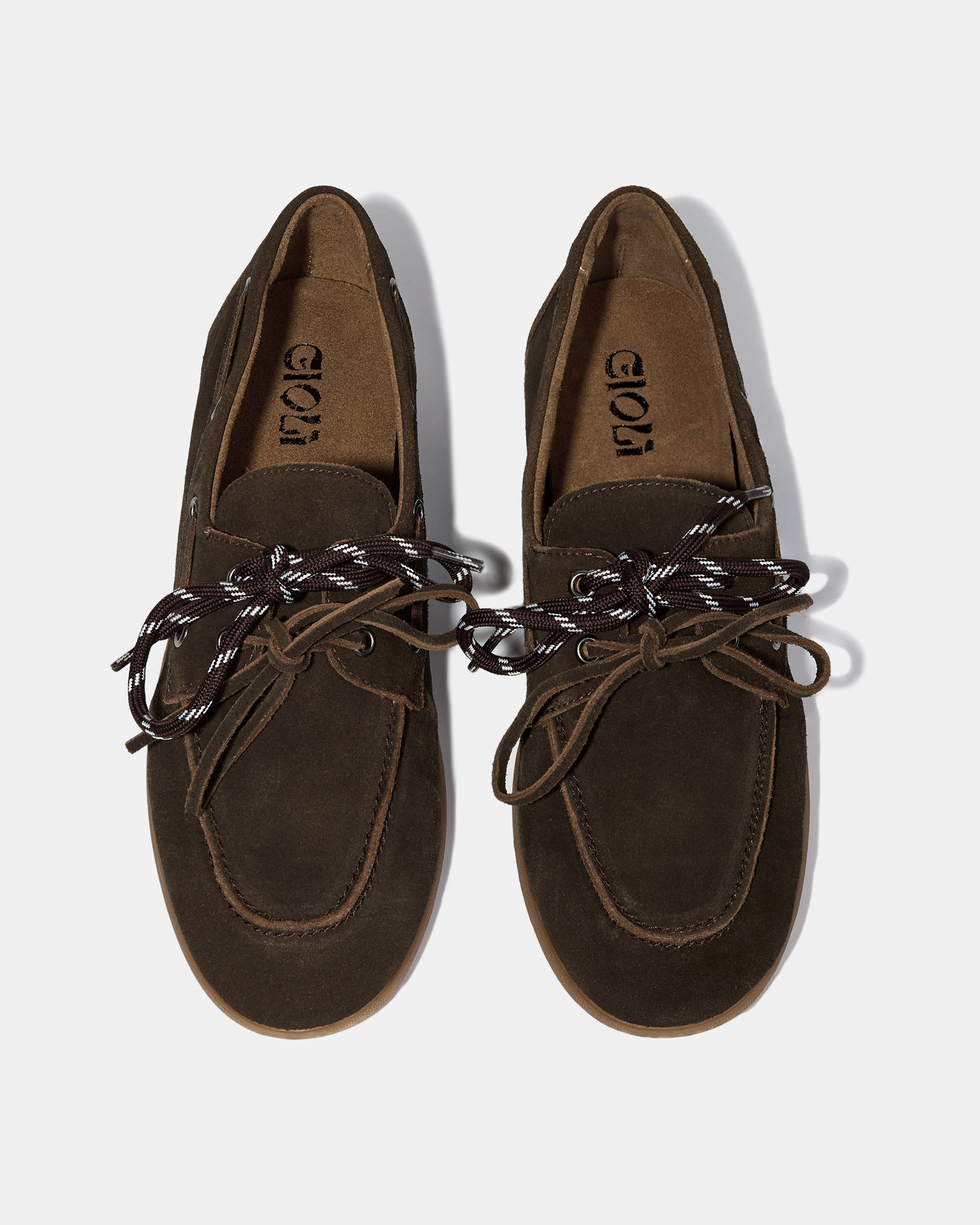 Темно-коричневые мокасины из замши