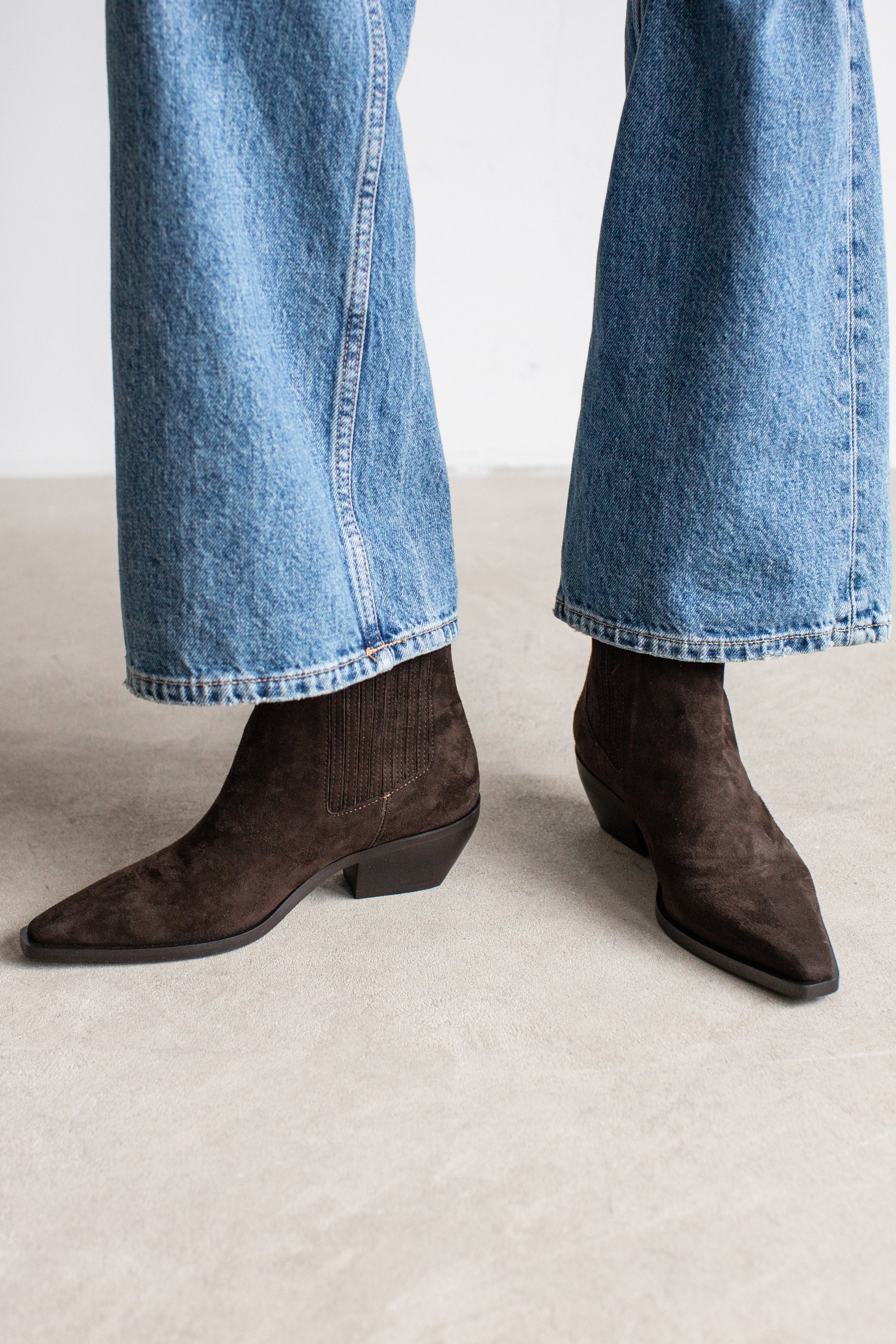 Темно-коричневые замшевые ботильоны - Image 5 of 5