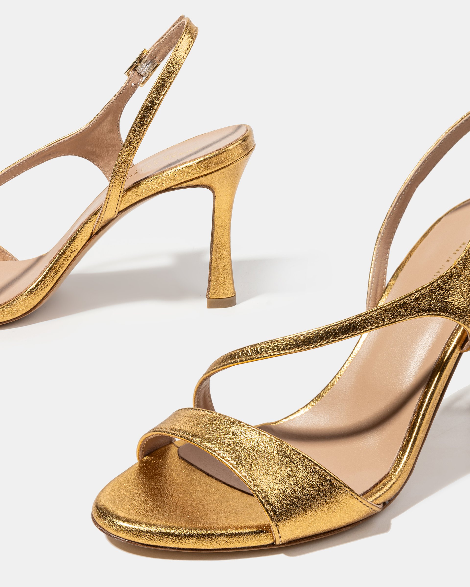 Золотистые босоножки из натуральной кожи - Image 4 of 4