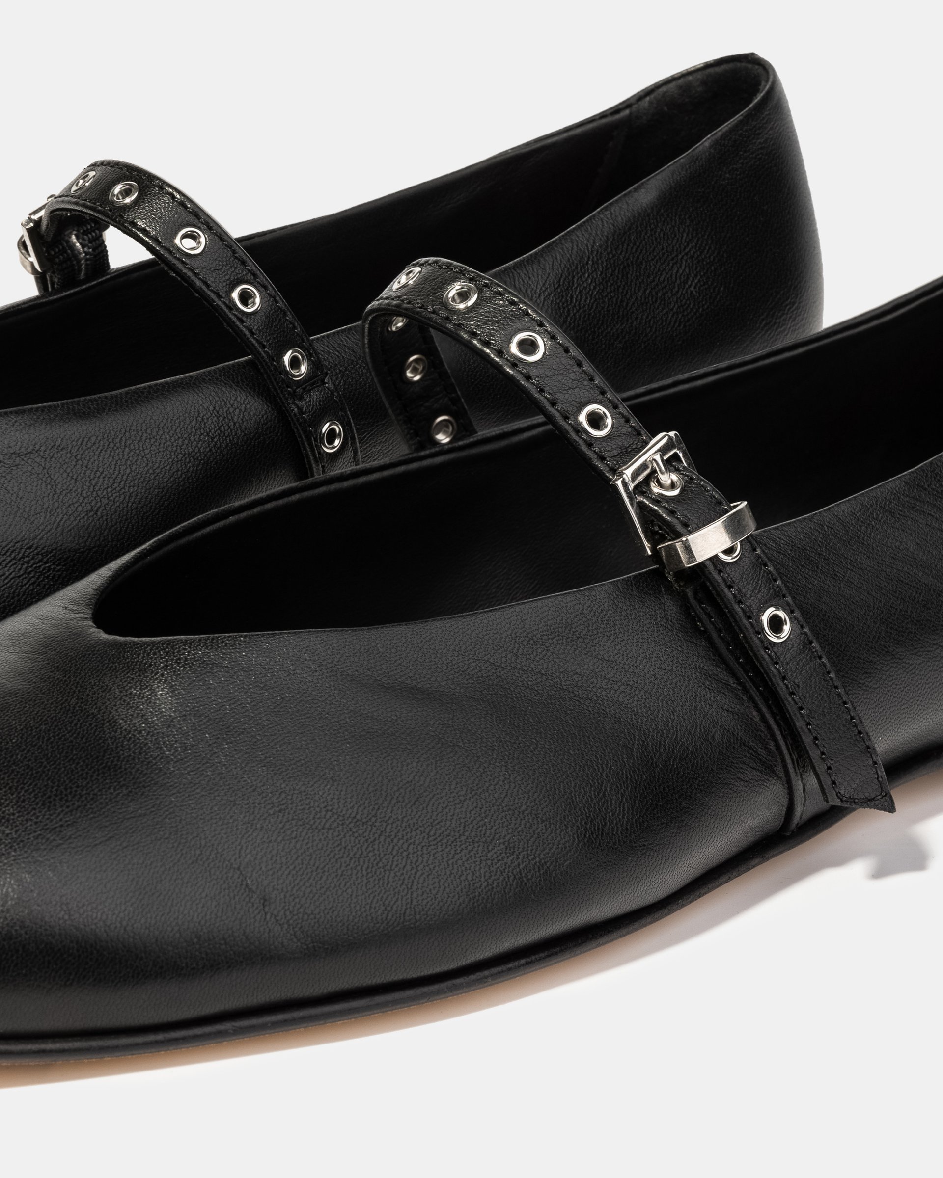 Черные кожаные балетки с ремешком - Image 4 of 4