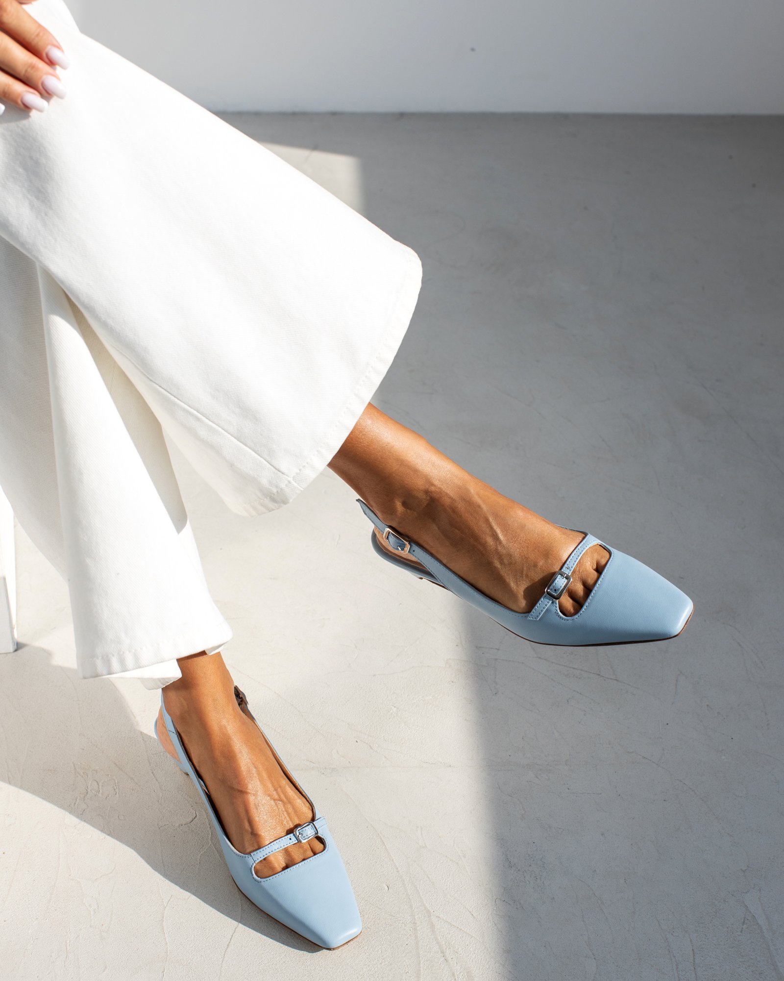 Голубые кожаные туфли с ремешками - Image 5 of 5