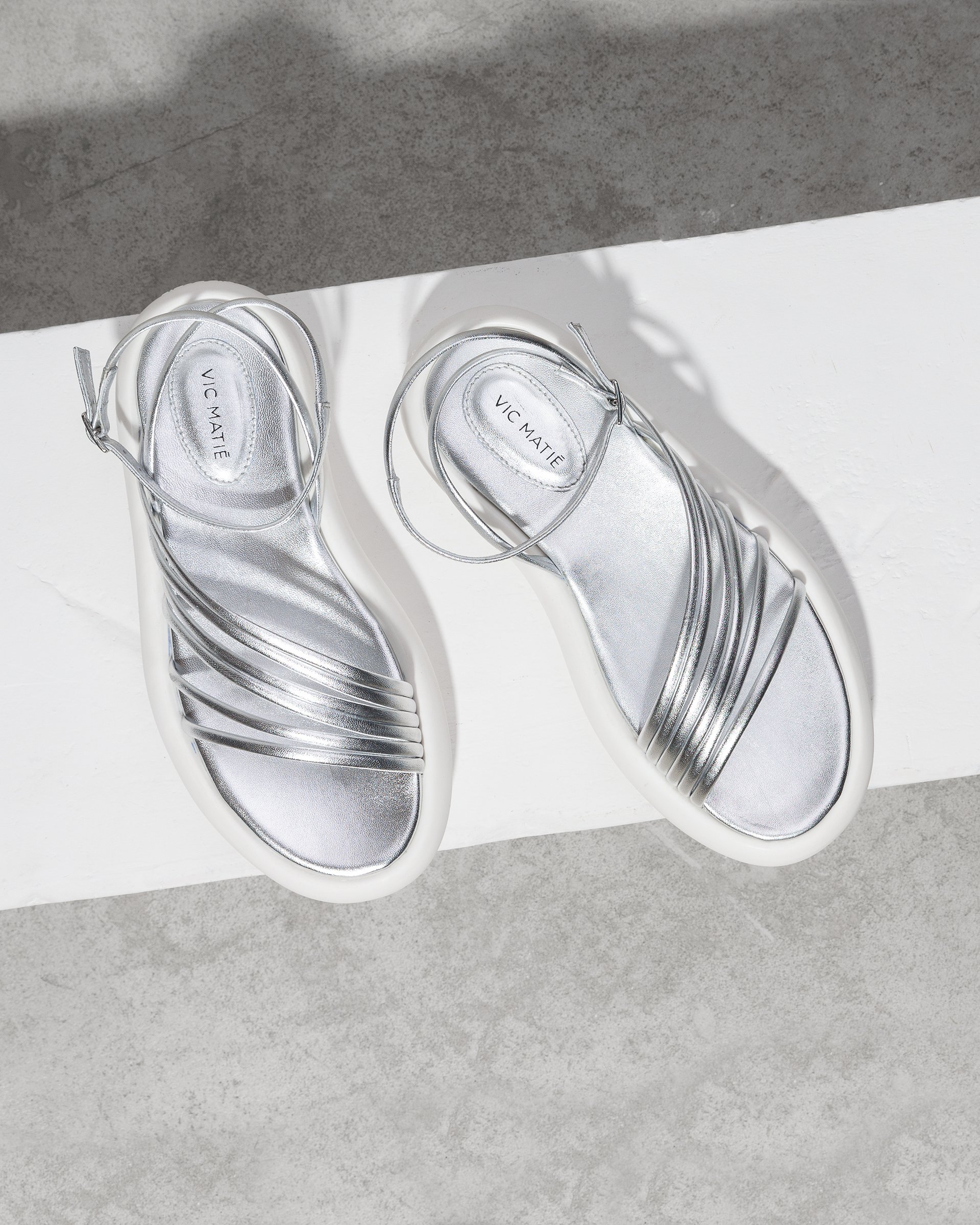Серебряные кожаные сандалии - Image 4 of 6