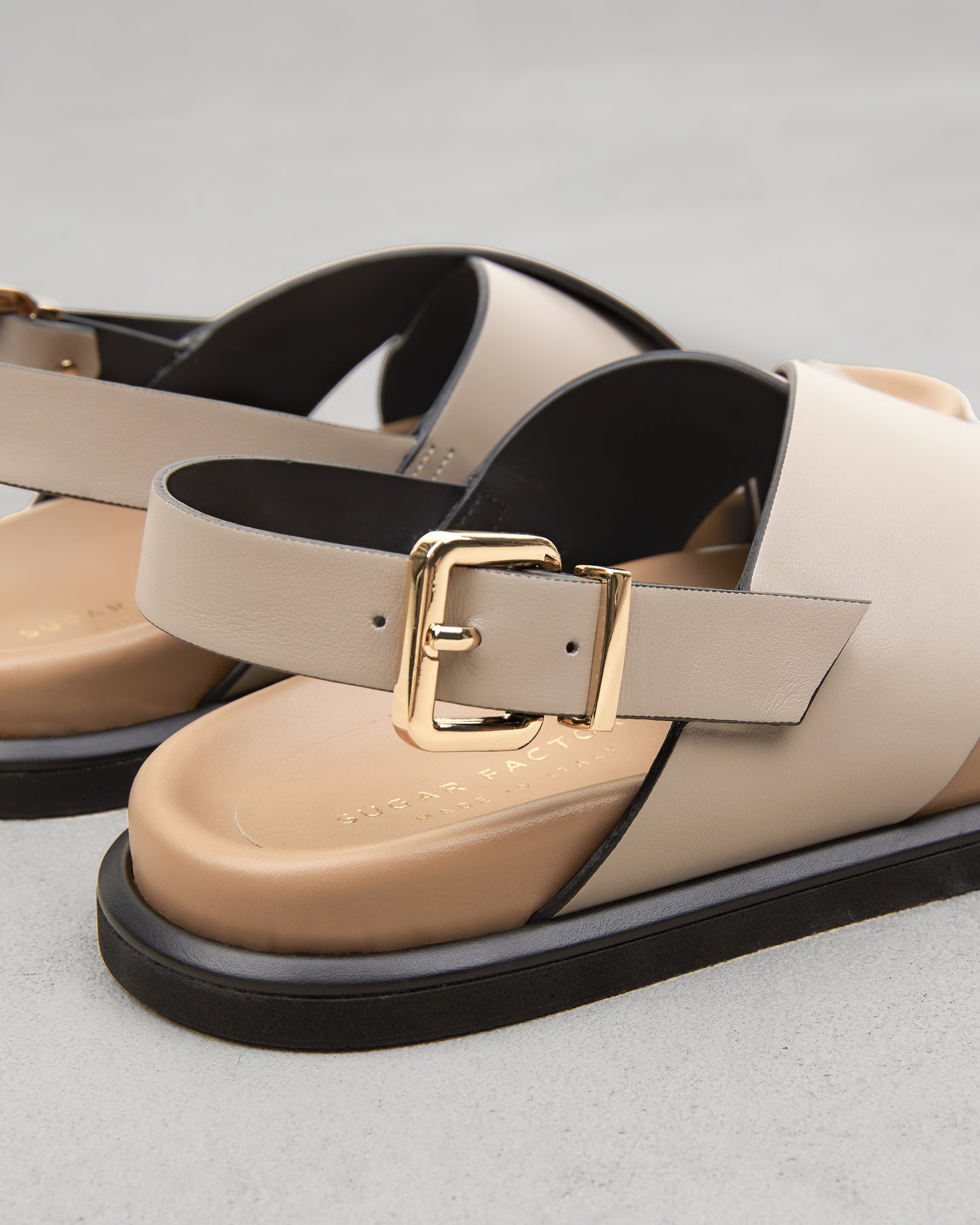 Бежевые кожаные сандалии - Image 4 of 6