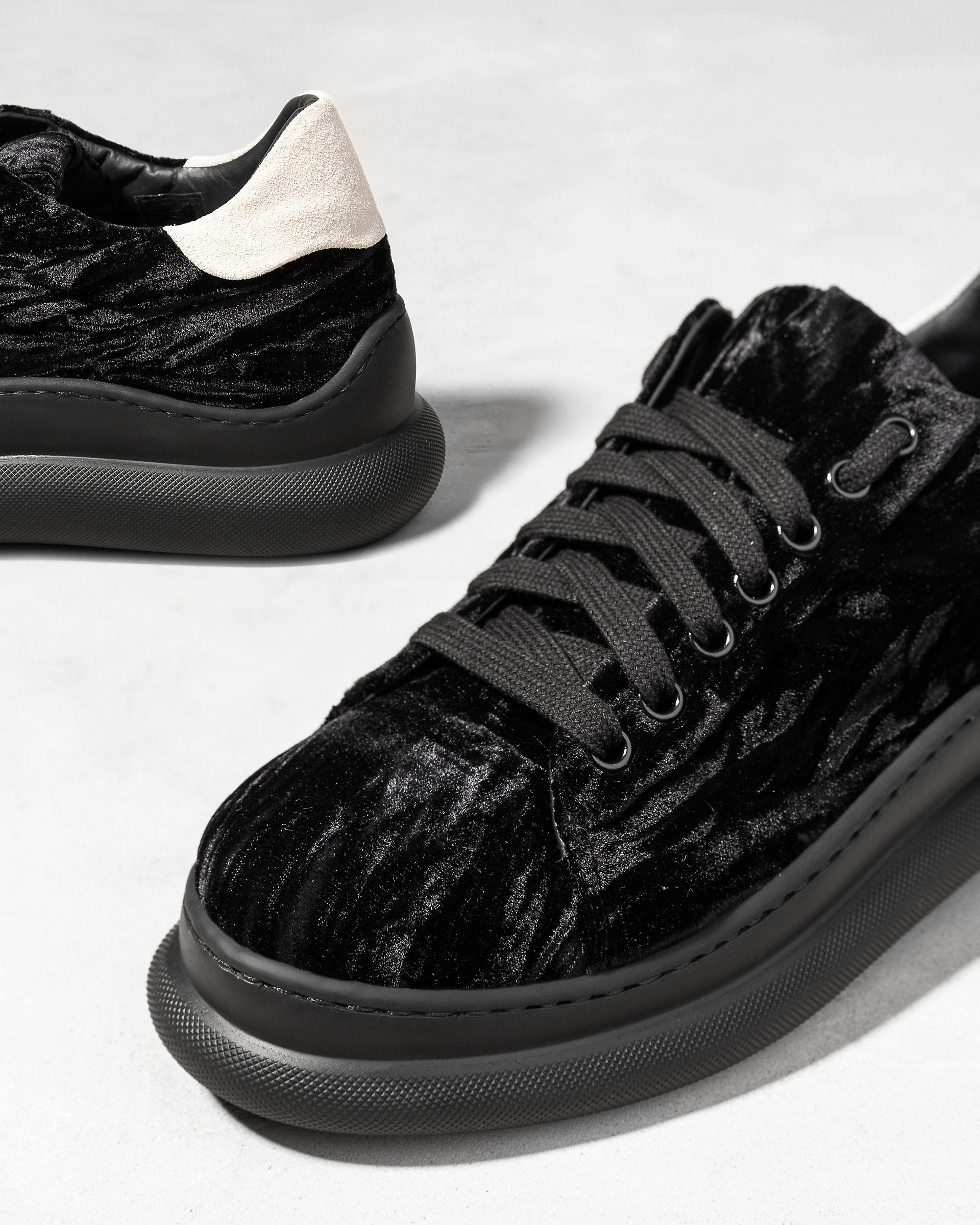 Черные полуботинки из велвета - Image 4 of 4