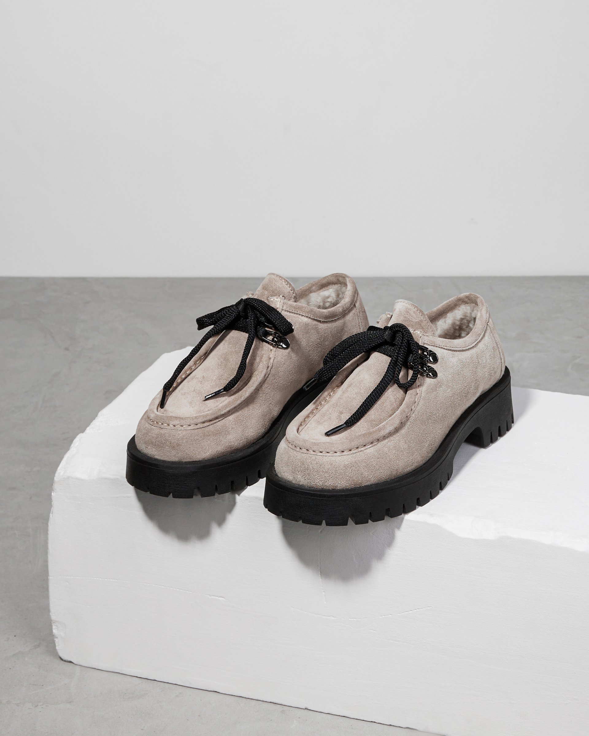 Бежевые замшевые утепленные полуботинки - Image 4 of 6