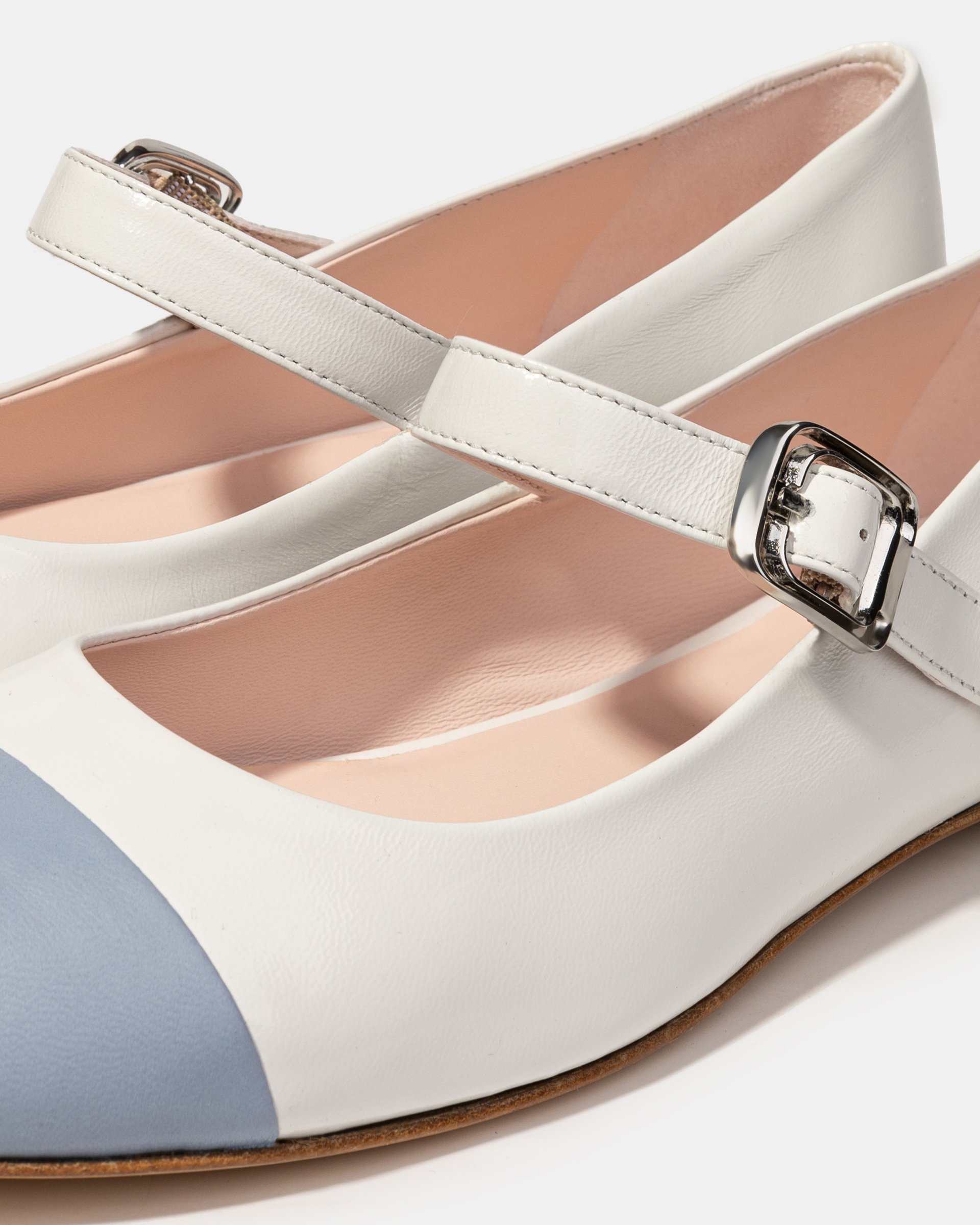 Бело-голубые балетки из лакированной кожи - Image 4 of 5