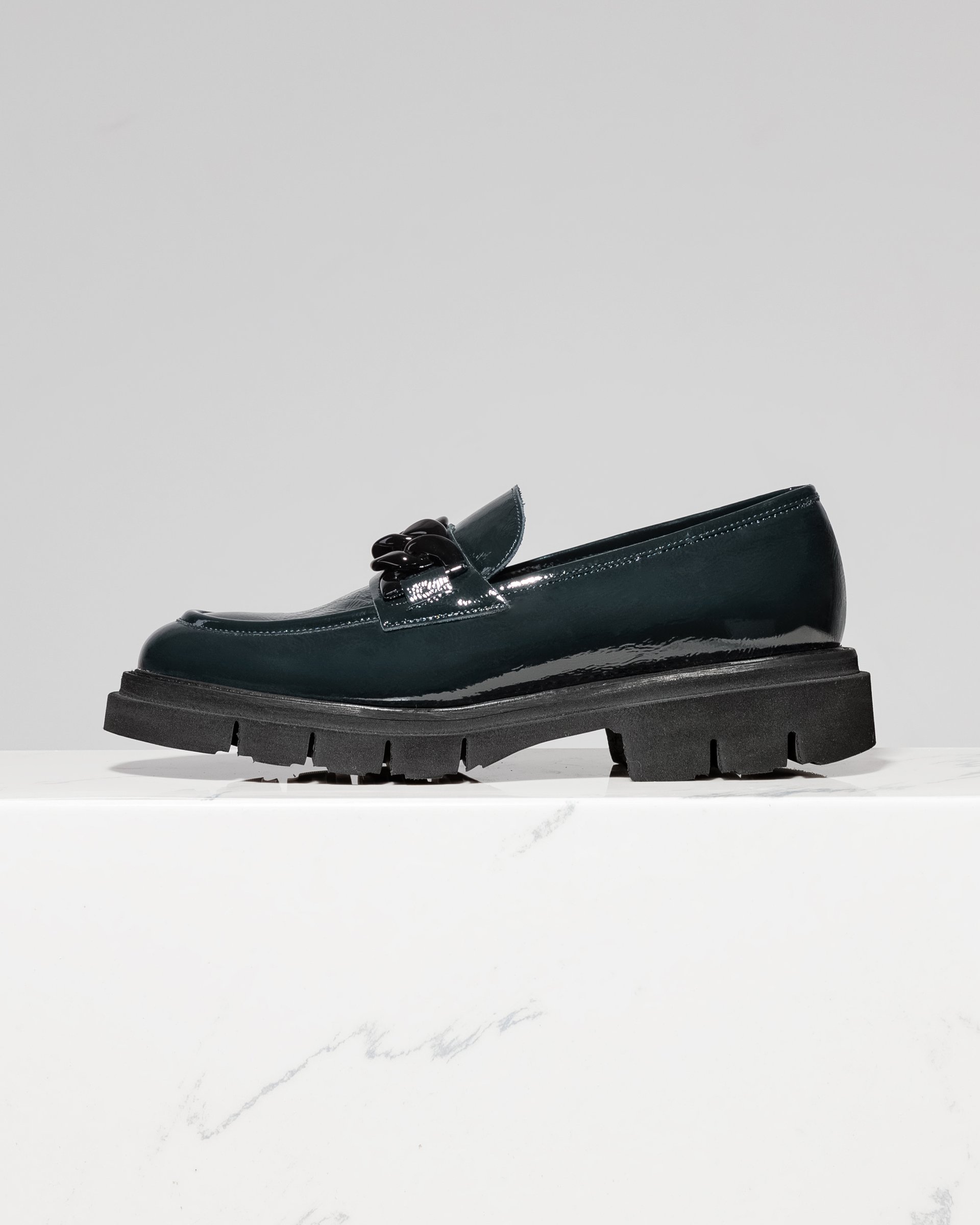 Зеленые лакированные лоферы - Main image